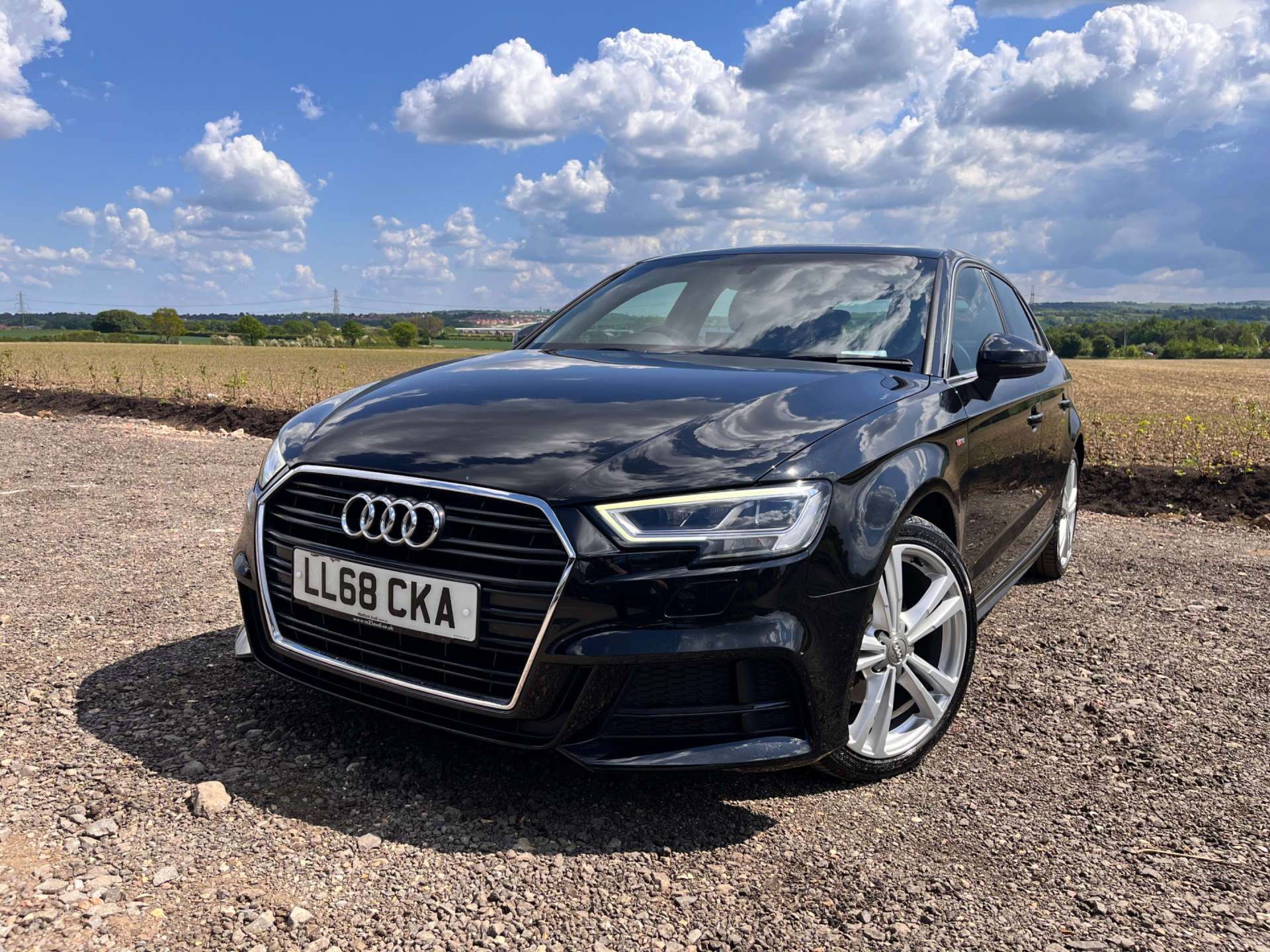 AUDI A3 1.5 A3 Sportback 35 TFSI S Line Semi-Auto 5dr #19