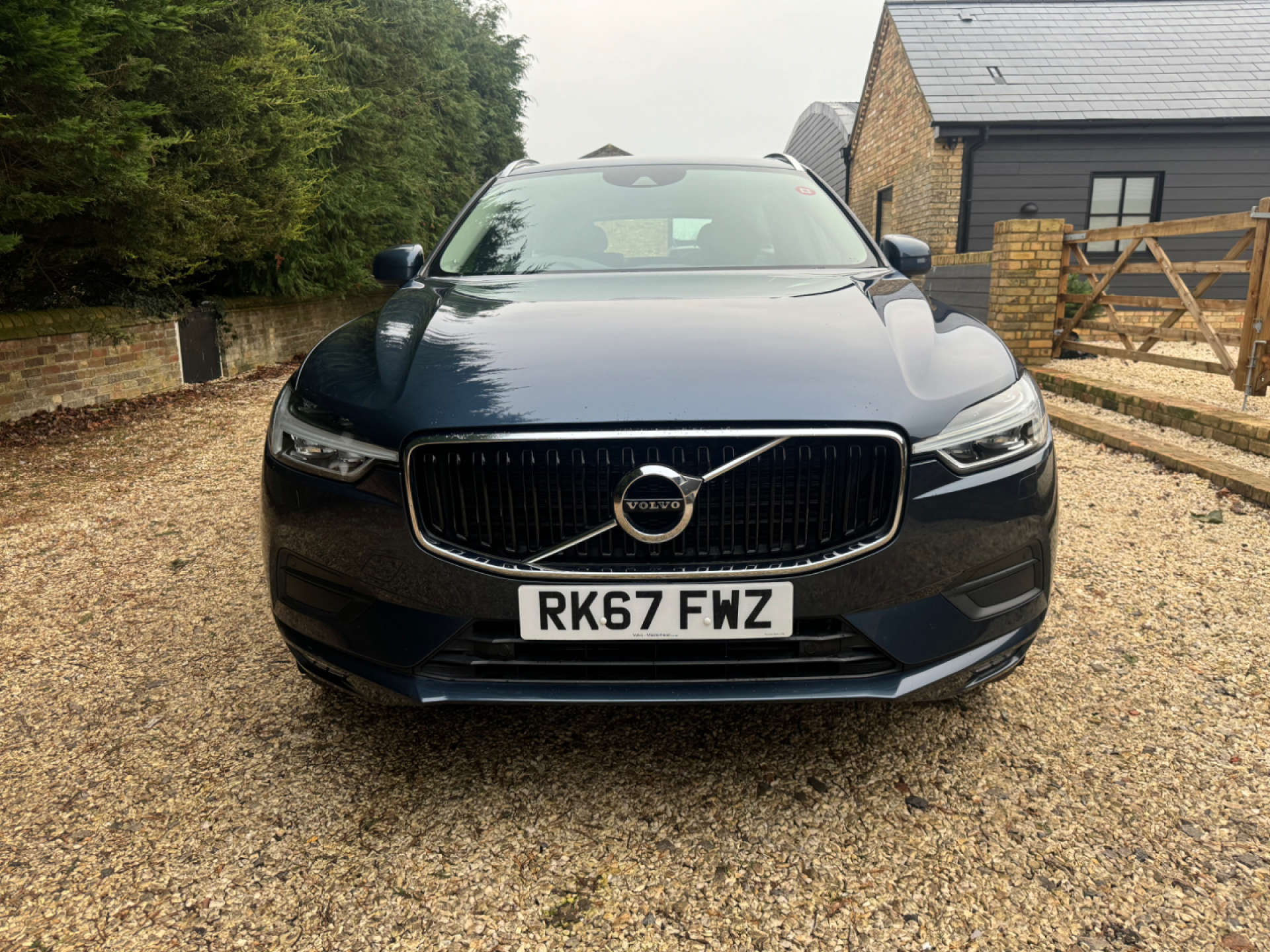 VOLVO XC60 2.0 XC60 Momentum Pro D4 AWD Auto 4WD 5dr #3