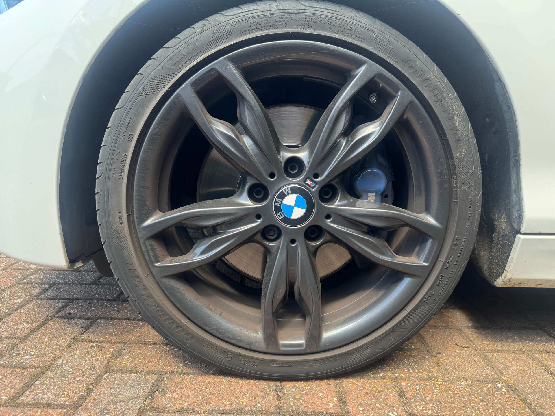 BMW 1 SERIES 3.0 M140I Shadow Edition Auto 5dr #17