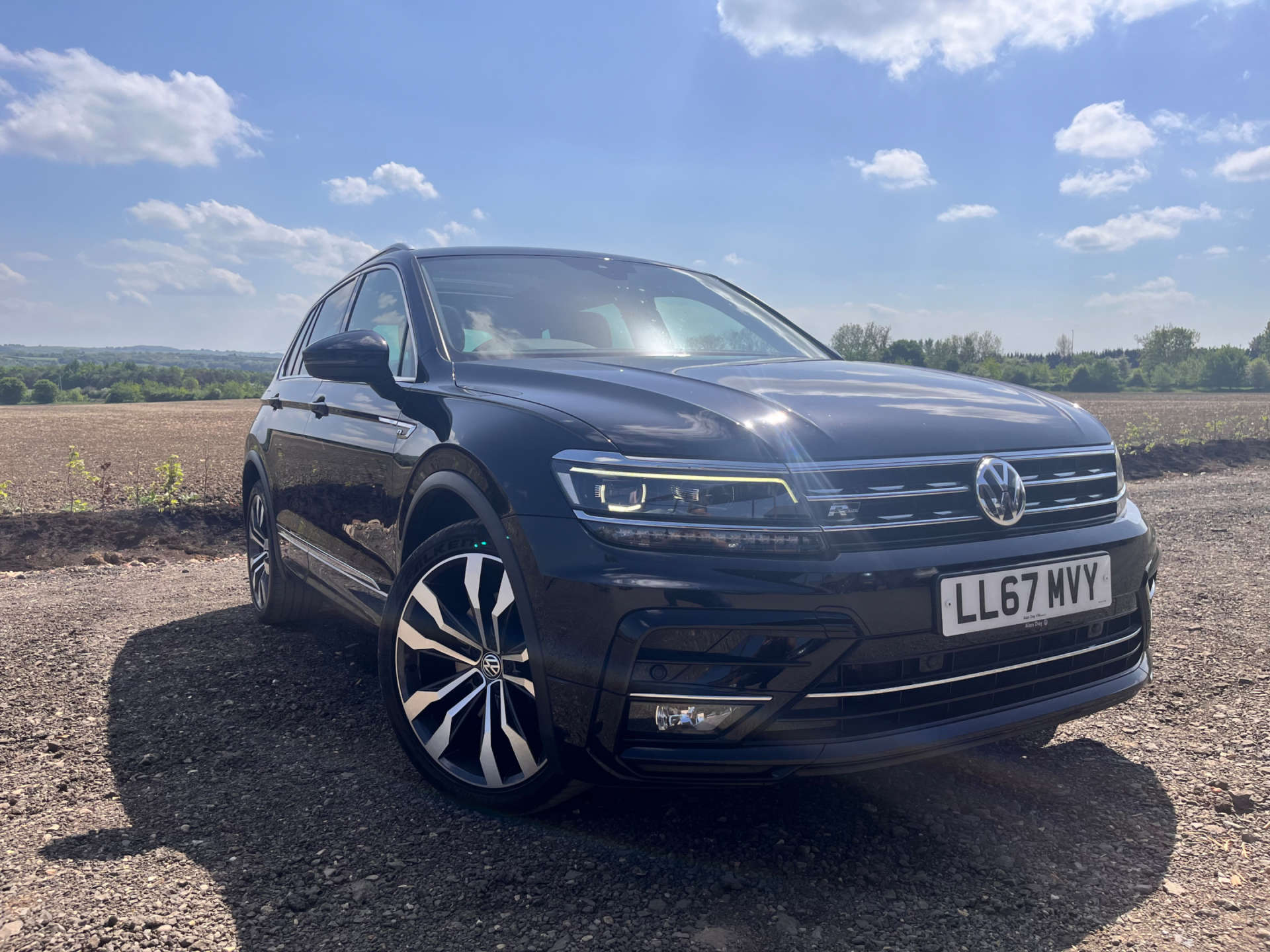 VOLKSWAGEN TIGUAN 2.0 Tiguan R-Line TSi BlueMotion Technology 4Motion Semi-Auto 4WD 5dr #7