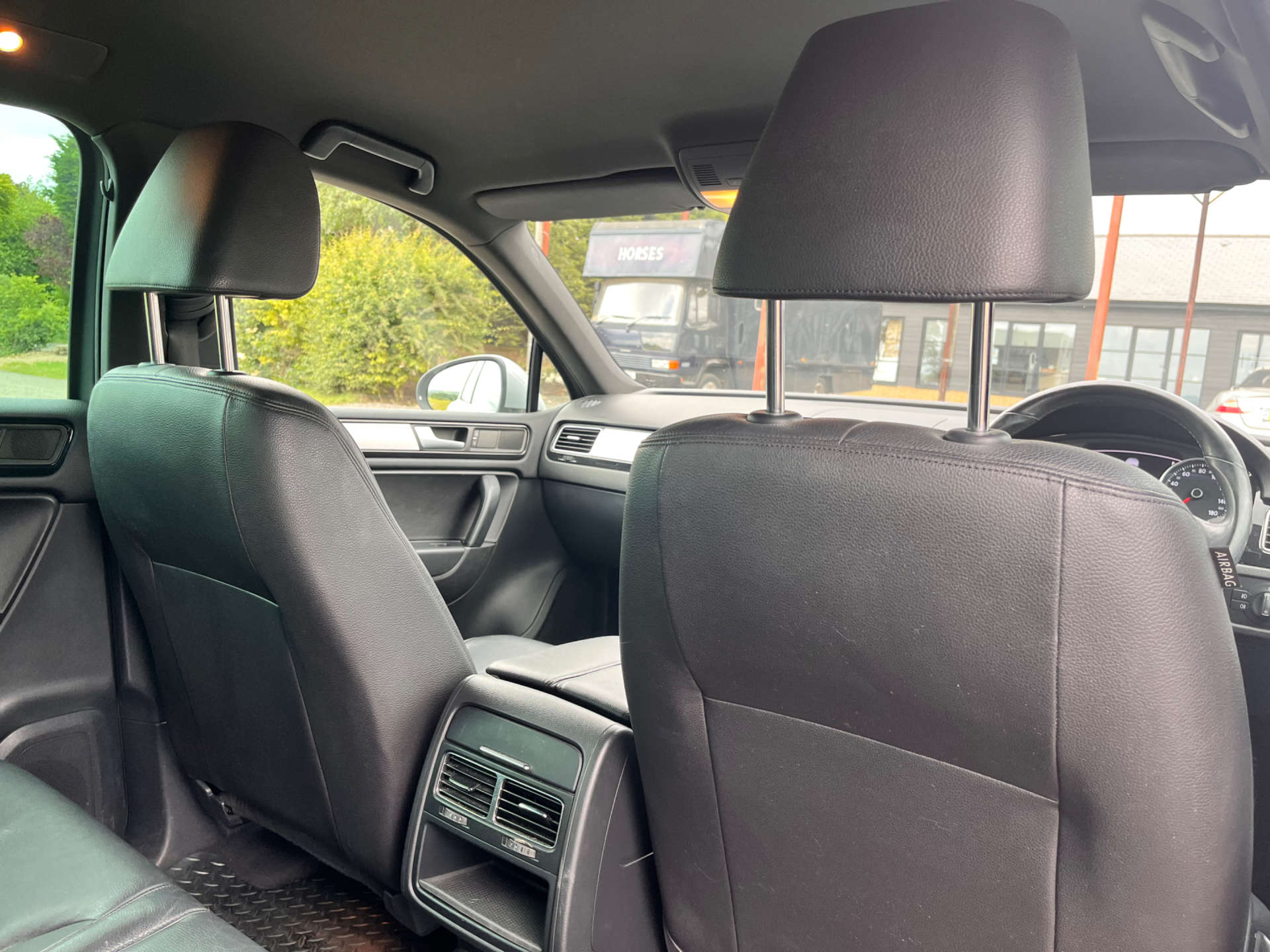 VOLKSWAGEN TOUAREG 3.0 Touareg V6 Altitude TDI BlueMotion Technology Auto 4WD 5dr #31