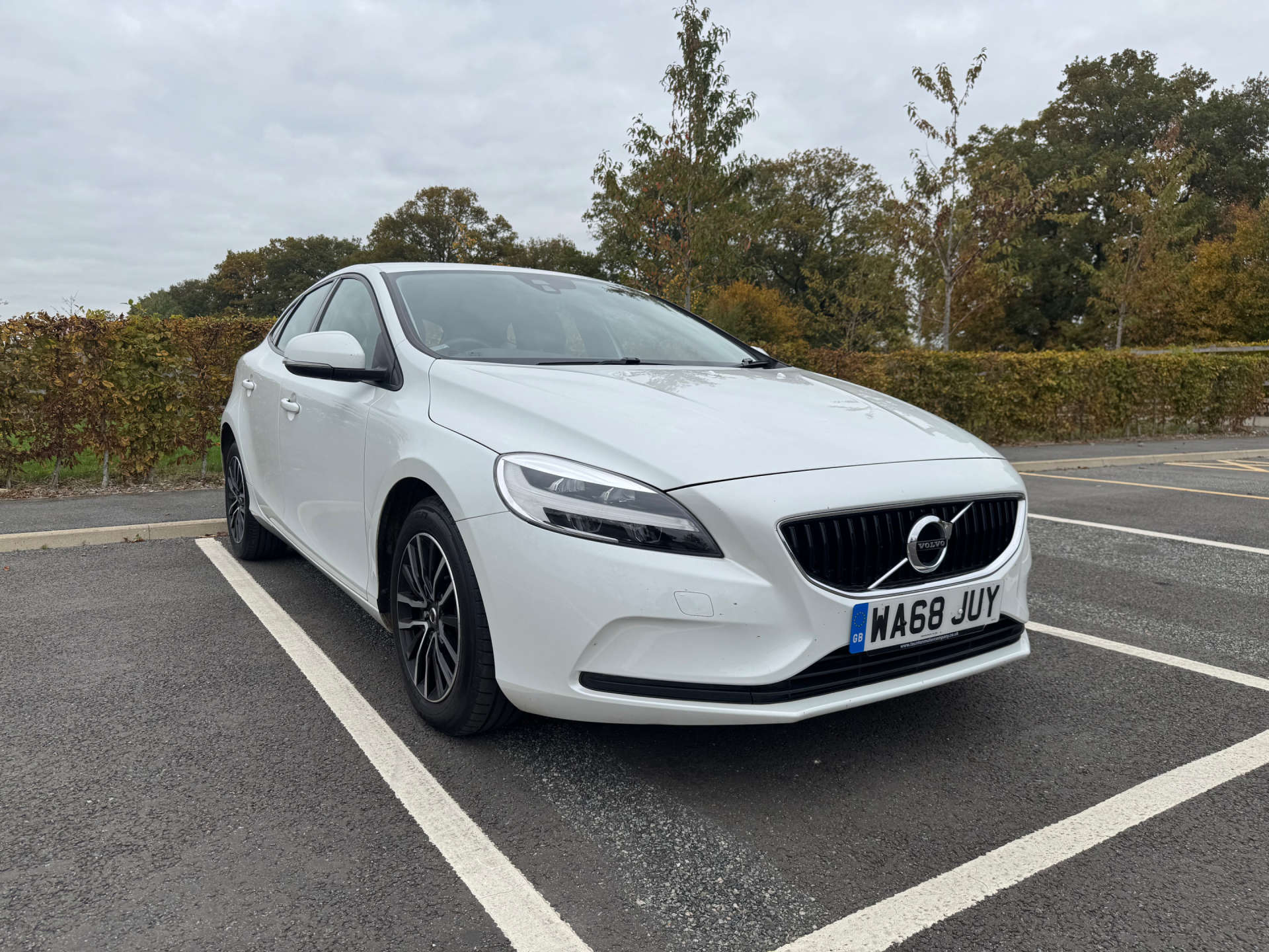 VOLVO V40 1.5 V40 Momentum T2 Auto 5dr #4