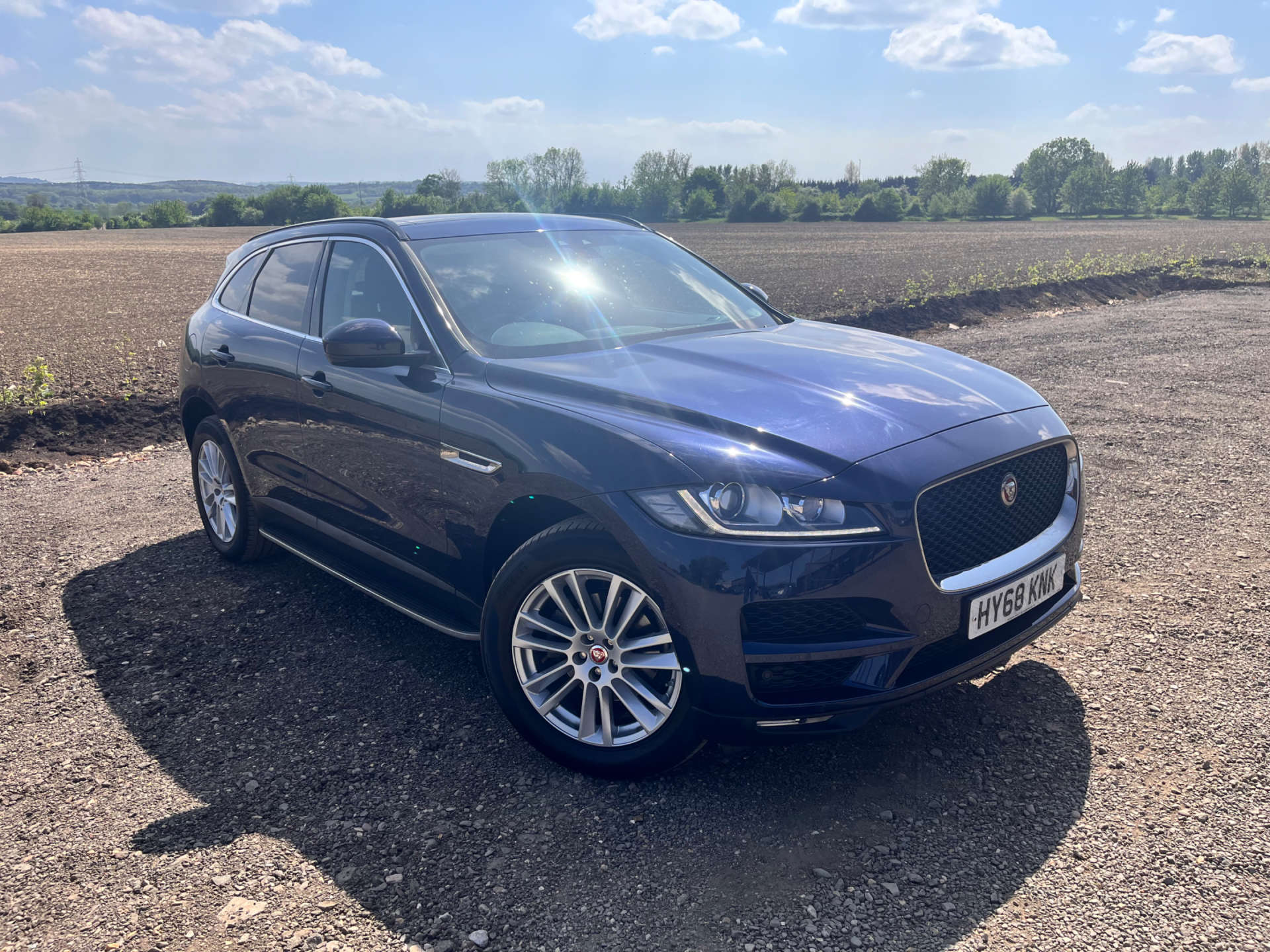 JAGUAR F-PACE 2.0 F-PACE Portfolio AWD Auto 4WD 5dr #6