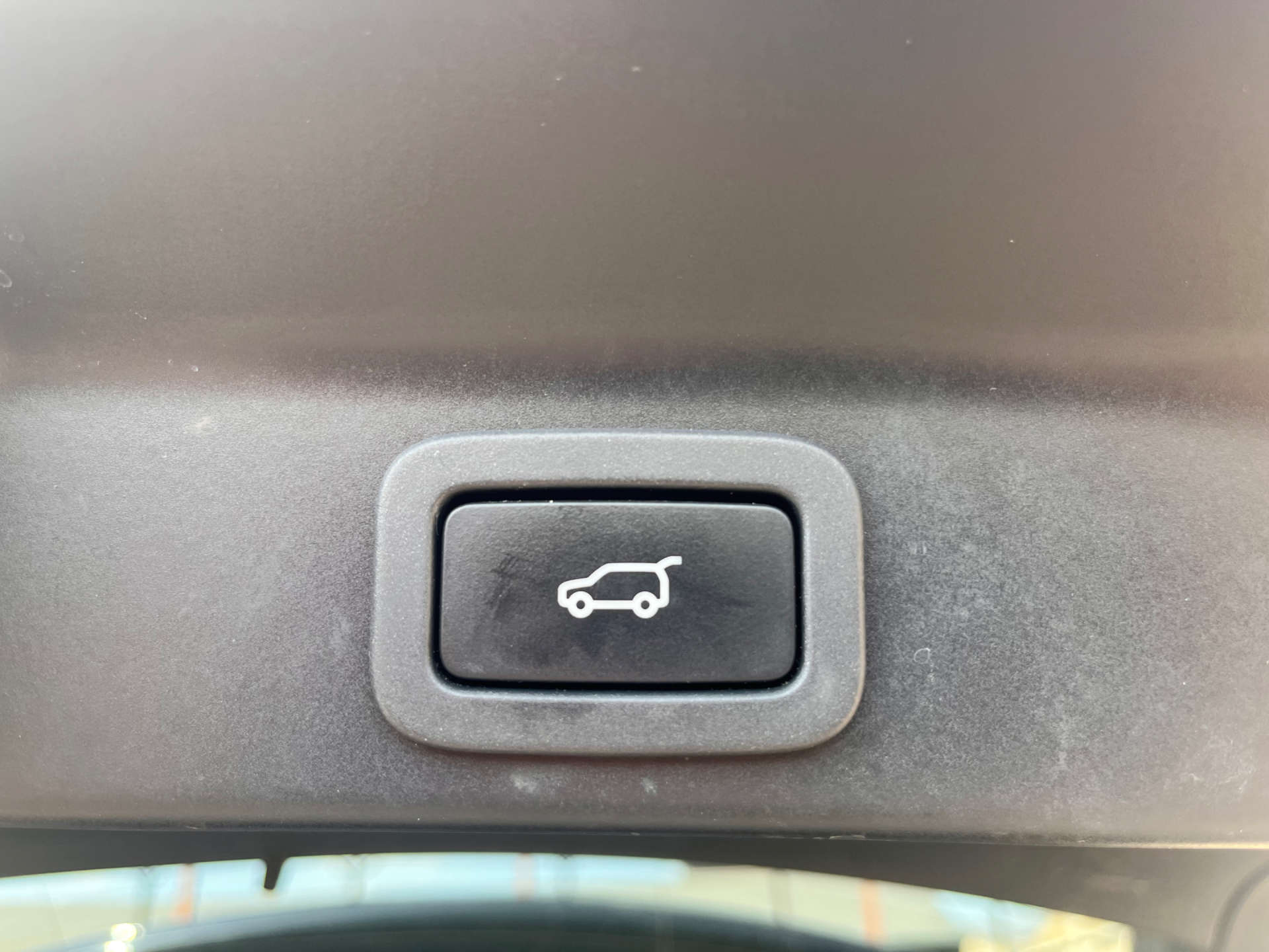JAGUAR F-PACE 2.0 F-PACE Portfolio AWD Auto 4WD 5dr #16
