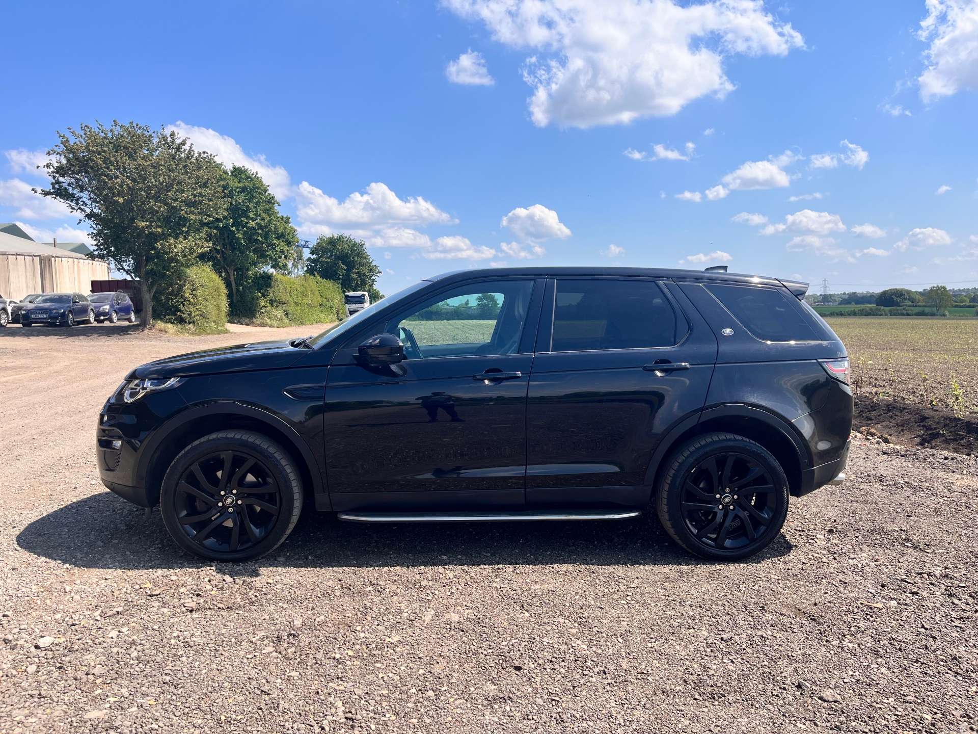 LAND ROVER DISCOVERY SPORT 2.0 Discovery Sport Black HSE TD4 Auto 4WD 5dr #19