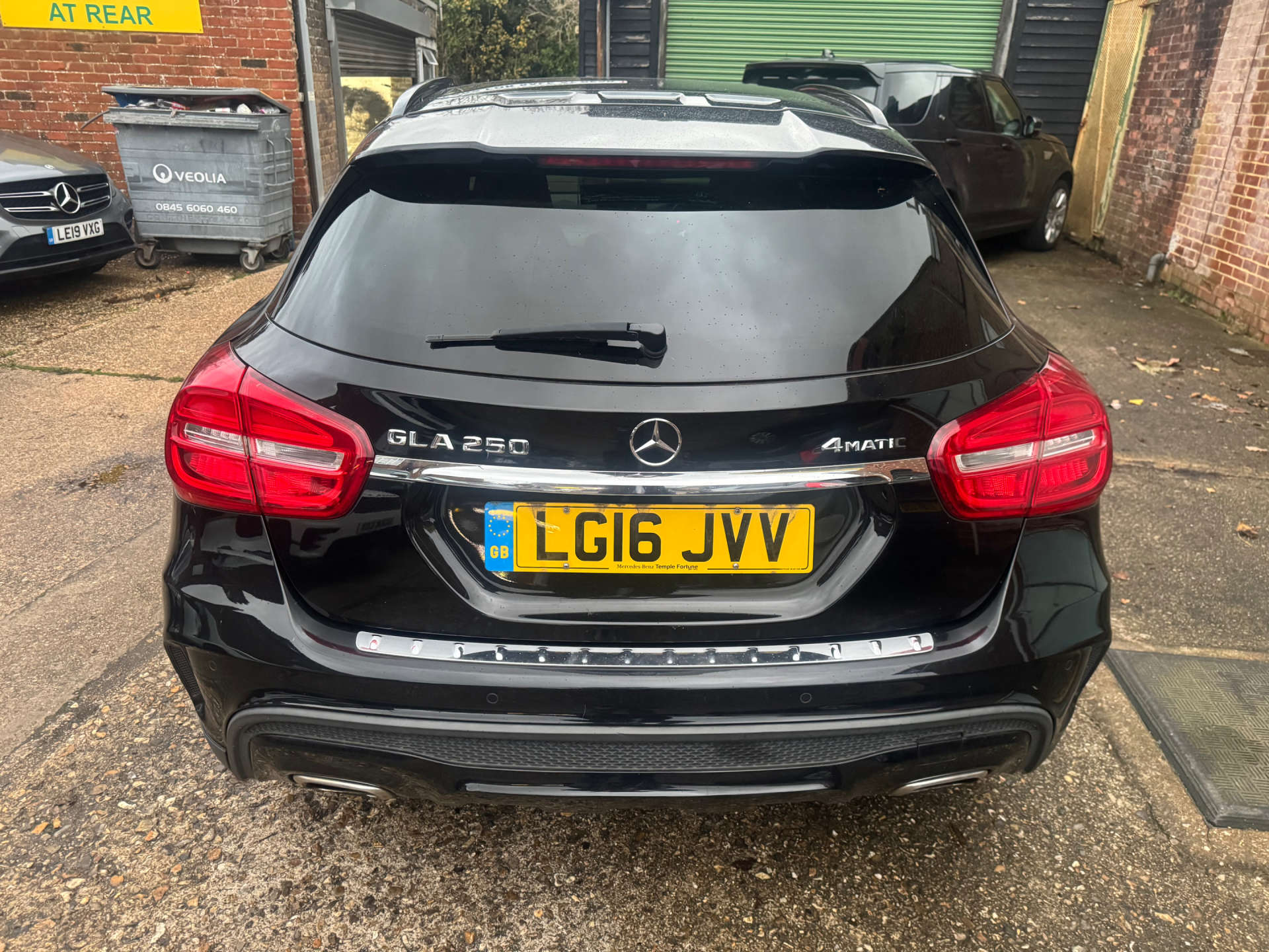 MERCEDES-BENZ GLA 2.0 GLA 250 4Matic AMG Line Premium+ Auto 4WD 5dr #8