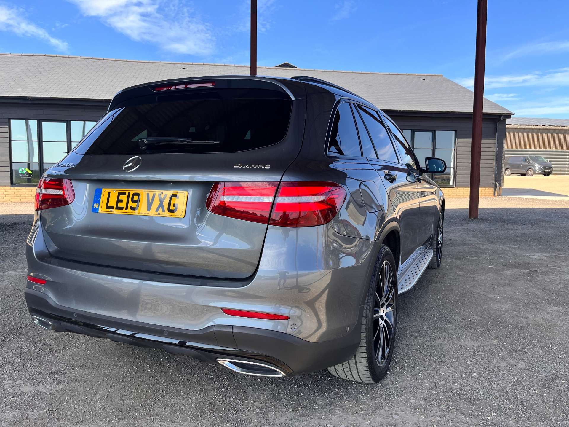 MERCEDES-BENZ GLC 2.1 GLC 250 AMG Night Edition D 4Matic Auto 4WD 5dr #3