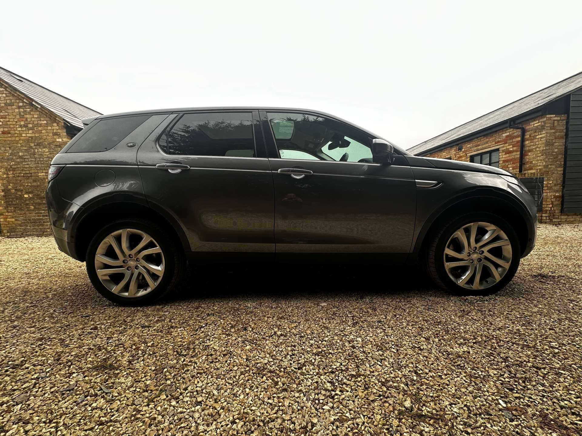LAND ROVER DISCOVERY SPORT 2.0 Discovery Sport Luxury HSE SD4 Auto 4WD 5dr #18