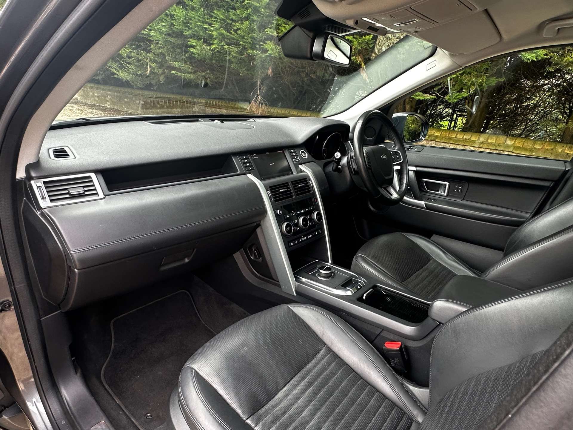 LAND ROVER DISCOVERY SPORT 2.0 Discovery Sport Luxury HSE SD4 Auto 4WD 5dr #23