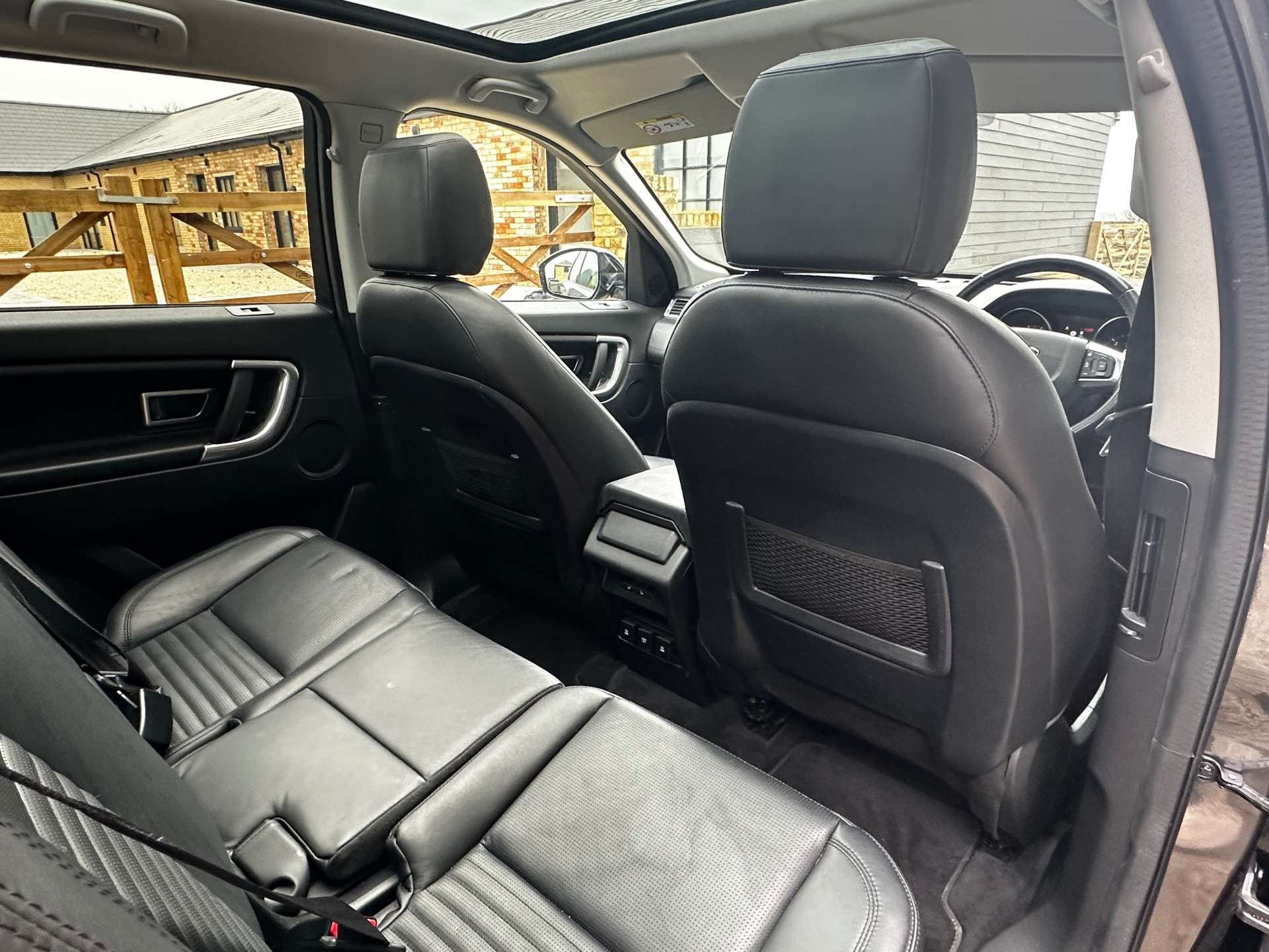 LAND ROVER DISCOVERY SPORT 2.0 Discovery Sport Luxury HSE SD4 Auto 4WD 5dr #30