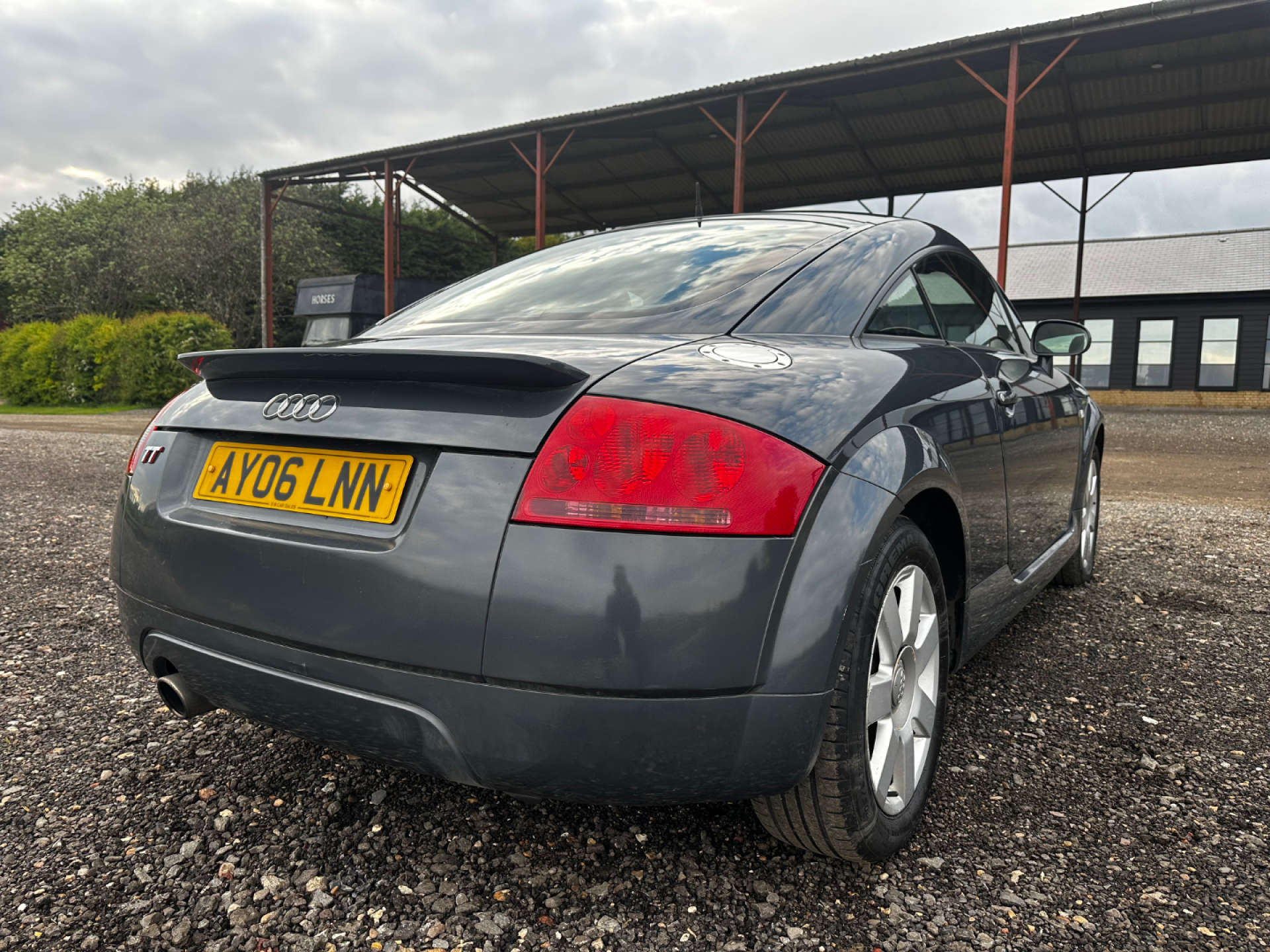 AUDI TT 1.8 TT T Auto 3dr #4