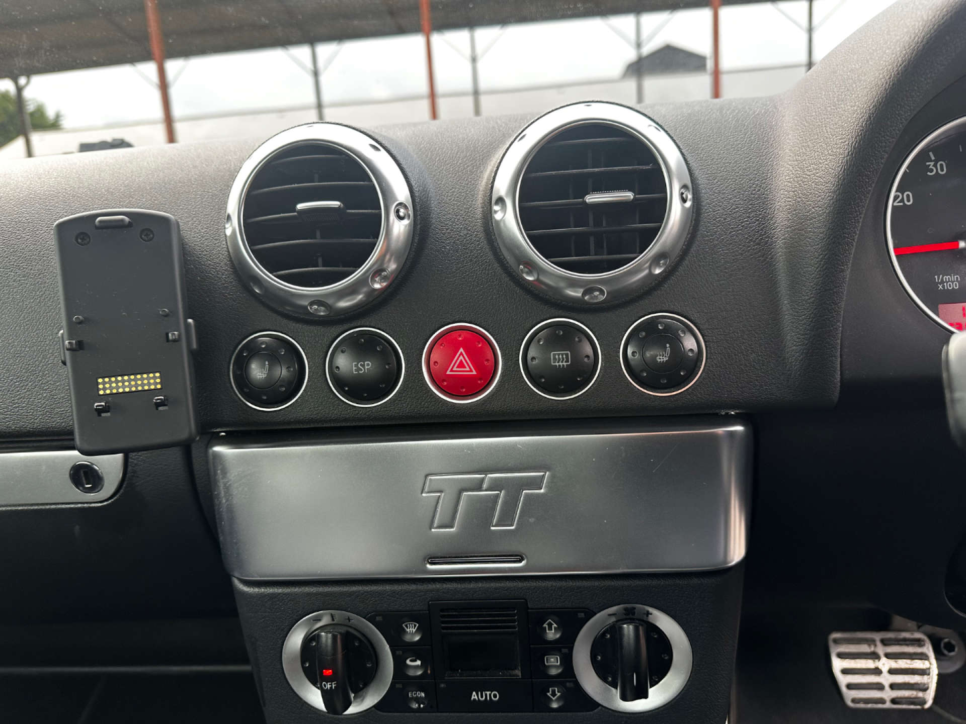 AUDI TT 1.8 TT T Auto 3dr #35
