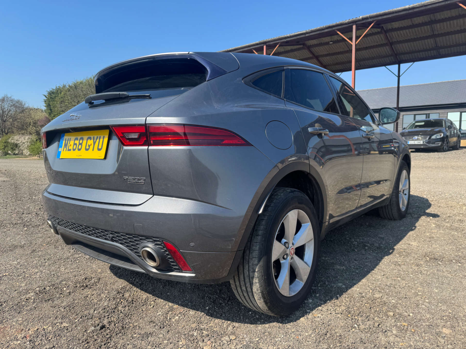 JAGUAR E-PACE 2.0 E-Pace R-Dynamic S AWD Auto 4WD 5dr #4