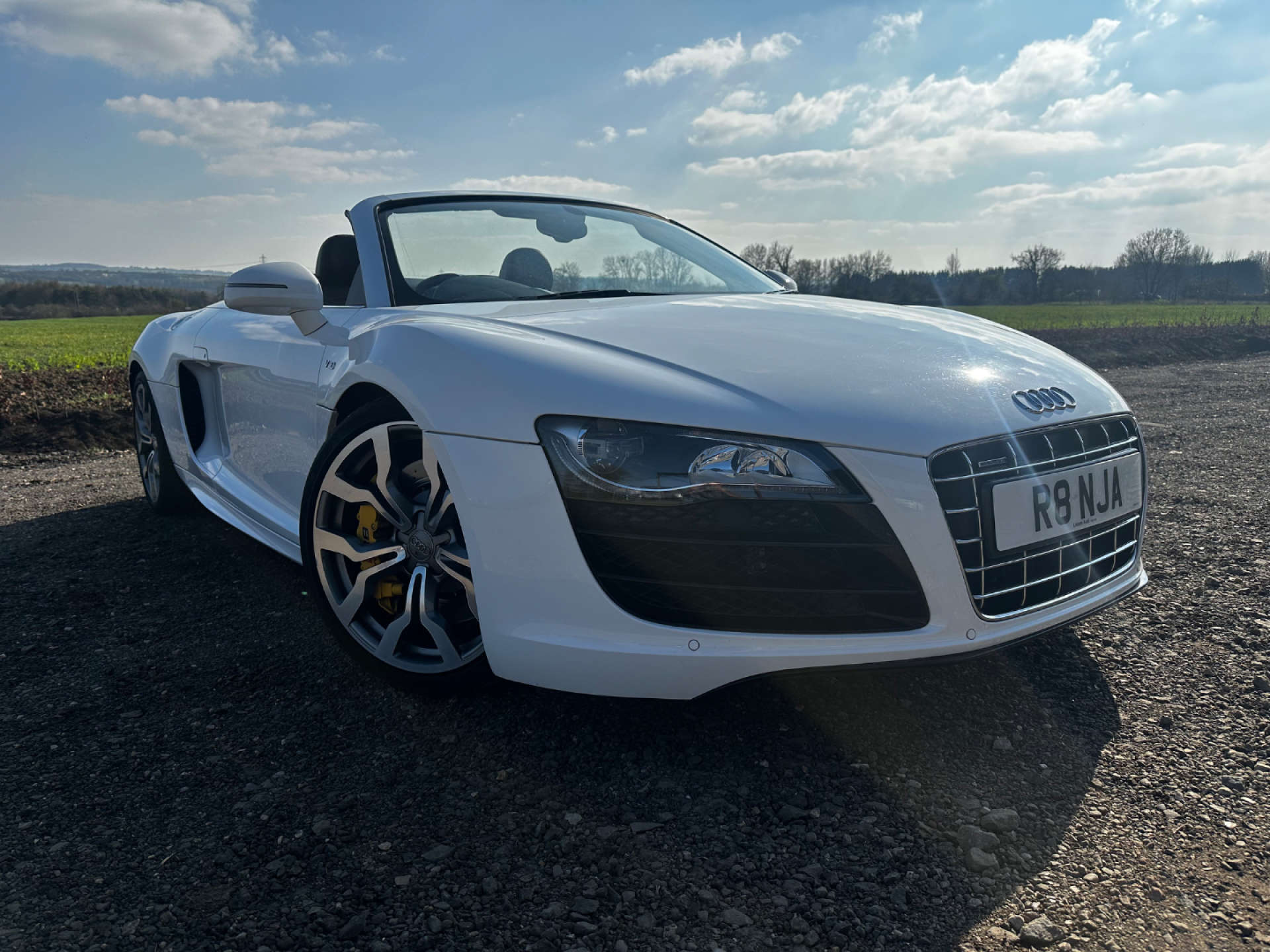 AUDI R8 5.2 R8 Spyder Quattro V10 Semi-Auto 4WD 2dr #5