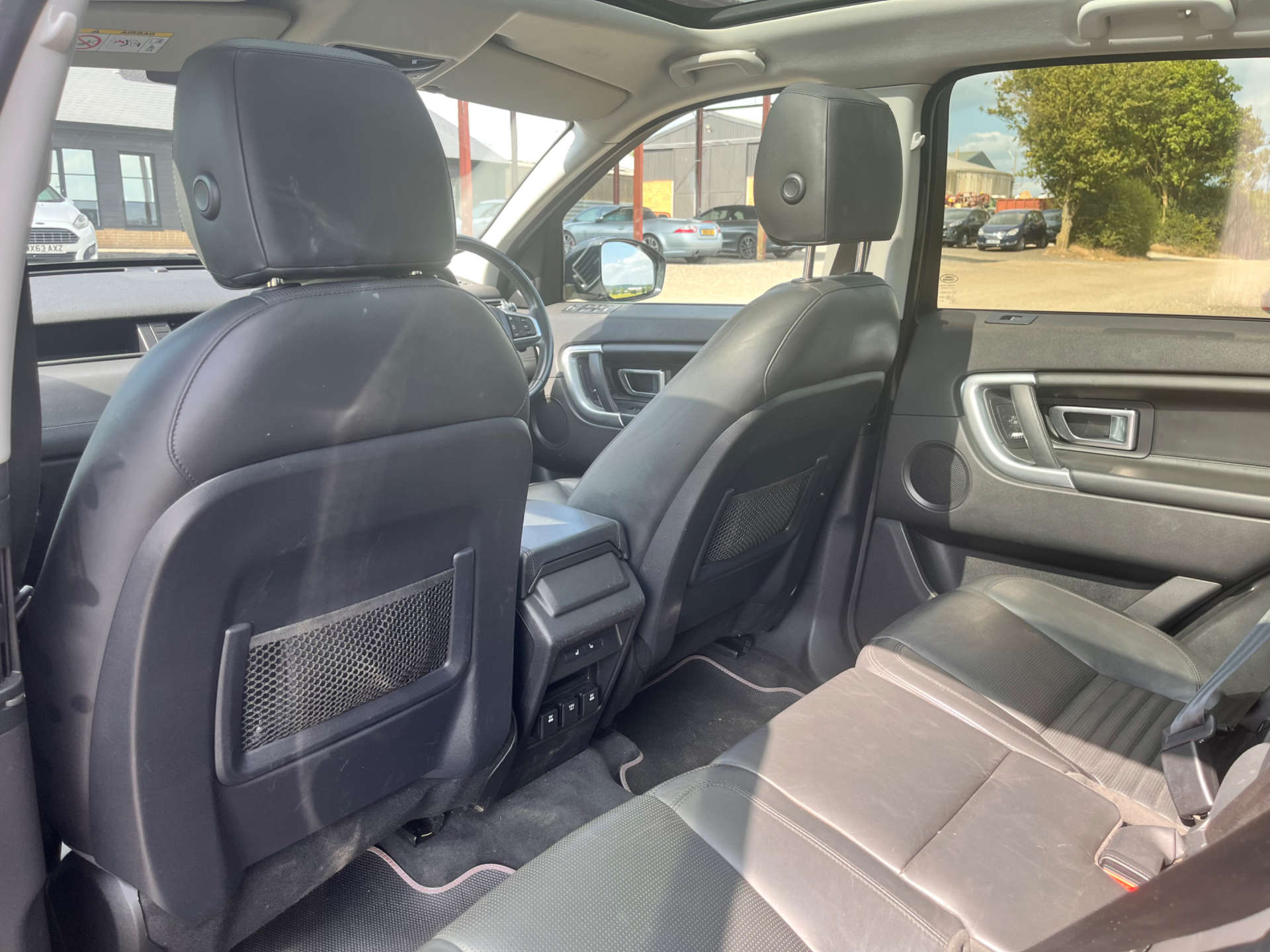 LAND ROVER DISCOVERY SPORT 2.0 Discovery Sport Luxury HSE TD4 Auto 4WD 5dr #25