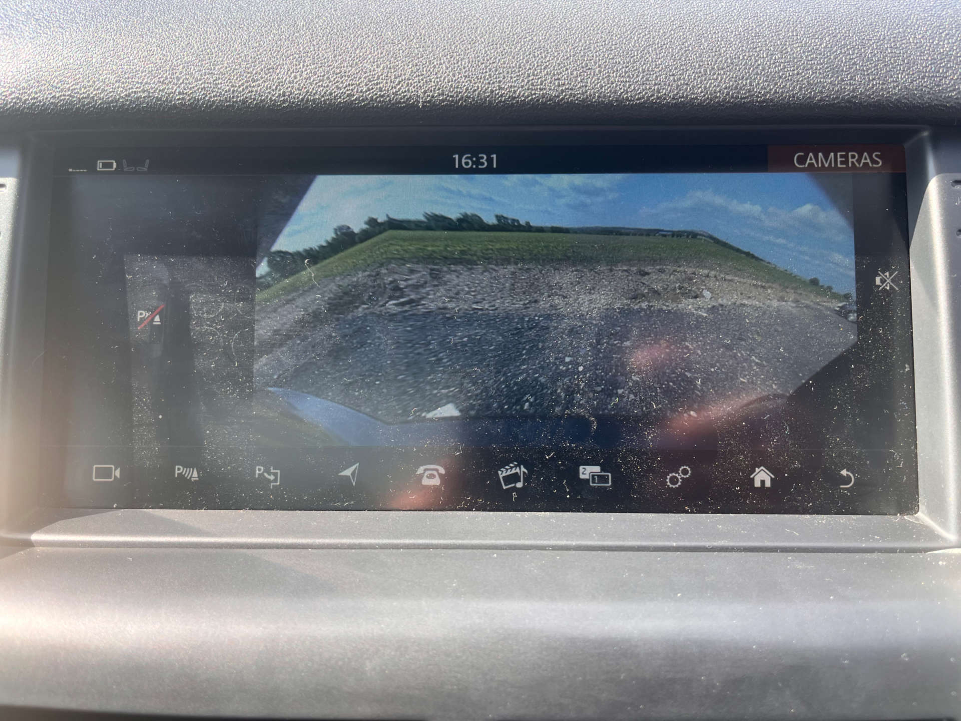 LAND ROVER DISCOVERY SPORT 2.0 Discovery Sport Luxury HSE TD4 Auto 4WD 5dr #37
