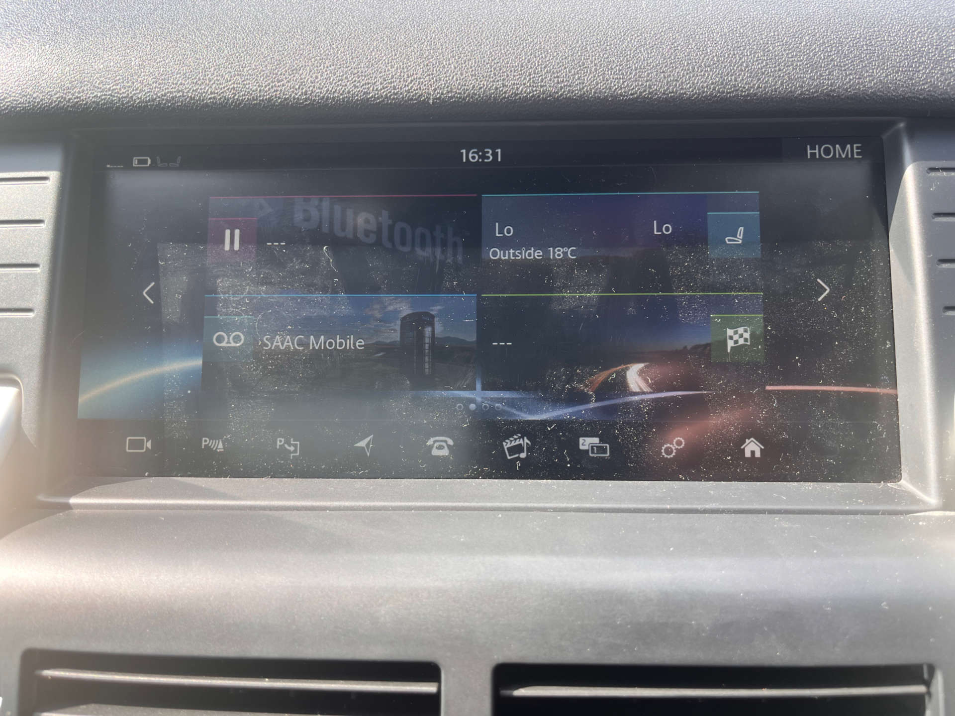 LAND ROVER DISCOVERY SPORT 2.0 Discovery Sport Luxury HSE TD4 Auto 4WD 5dr #38