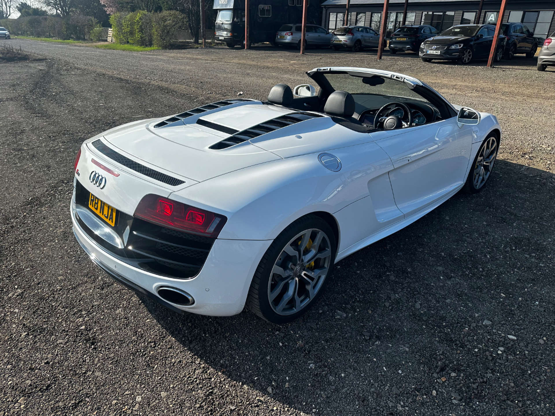 AUDI R8 5.2 R8 Spyder Quattro V10 Semi-Auto 4WD 2dr #24