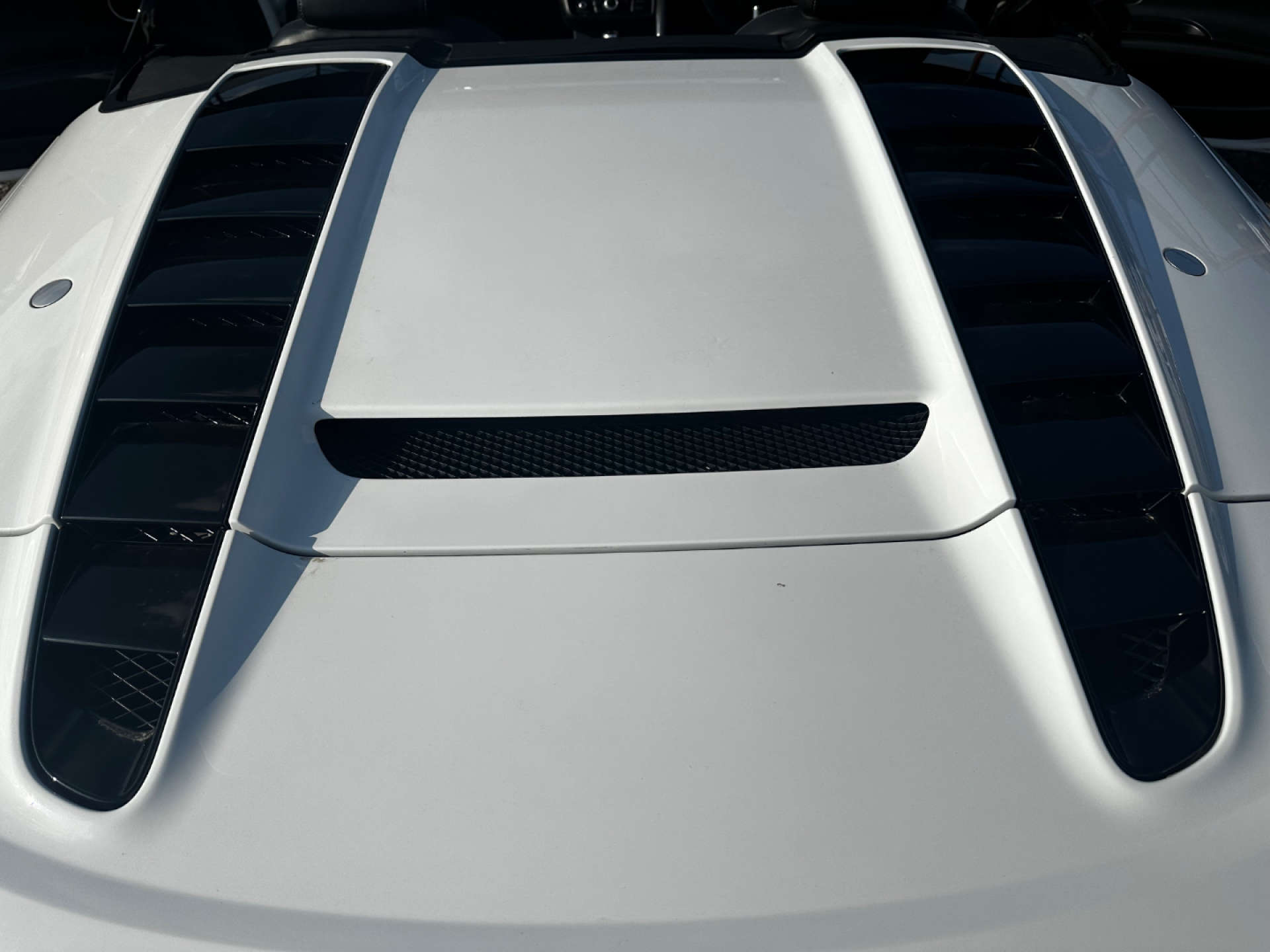 AUDI R8 5.2 R8 Spyder Quattro V10 Semi-Auto 4WD 2dr #33