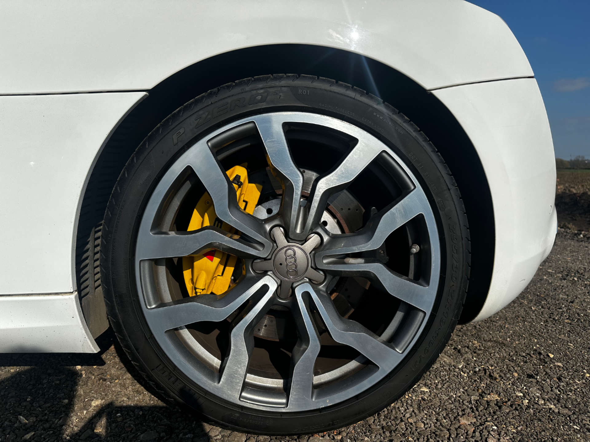 AUDI R8 5.2 R8 Spyder Quattro V10 Semi-Auto 4WD 2dr #35