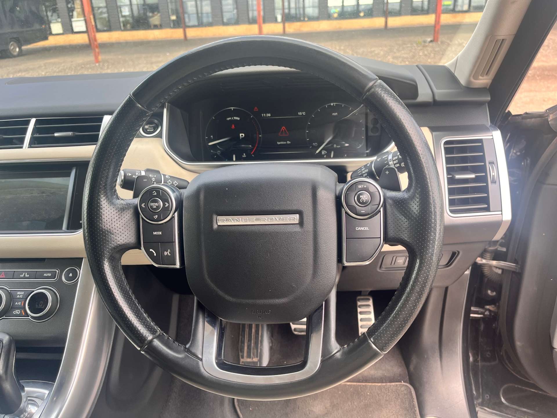 LAND ROVER RANGE ROVER SPORT 3.0 Range Rover Sport HSE Dynamic SDV6 Auto 4WD 5dr #39