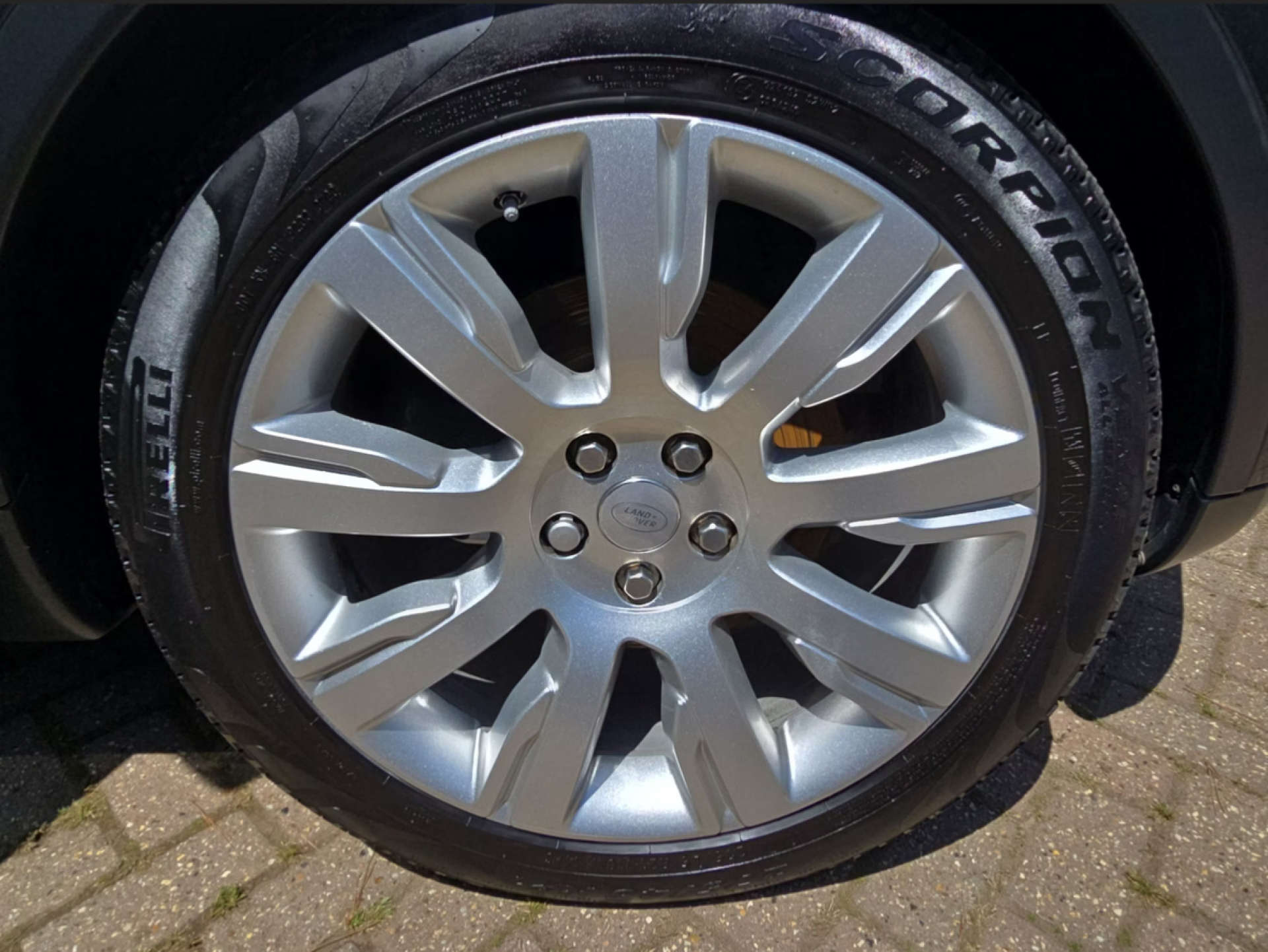 LAND ROVER DISCOVERY 2.0 Discovery HSE SD4 Auto 4WD 5dr #9