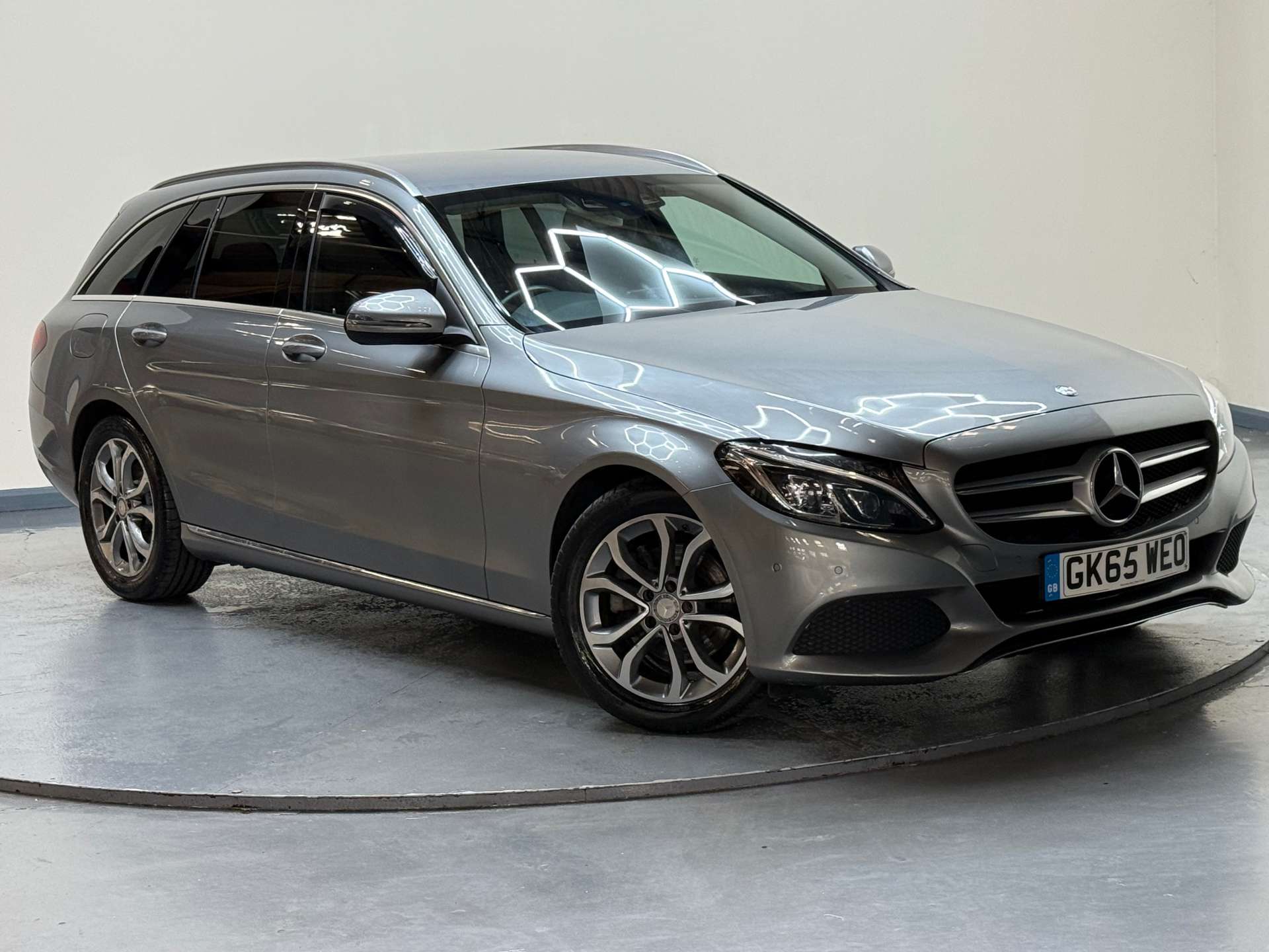 Silver 2015 Mercedes-Benz C-Class 2.1d C220d Sport (170ps) (s/s) Estate 5d Auto Estate Rear-wheel drive Automatic