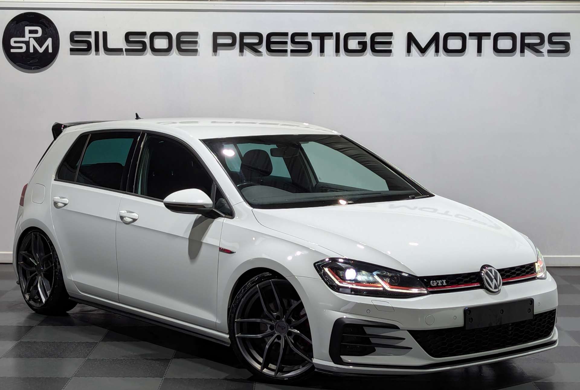 2018 Volkswagen Golf 2.0 TSI GTI 5d