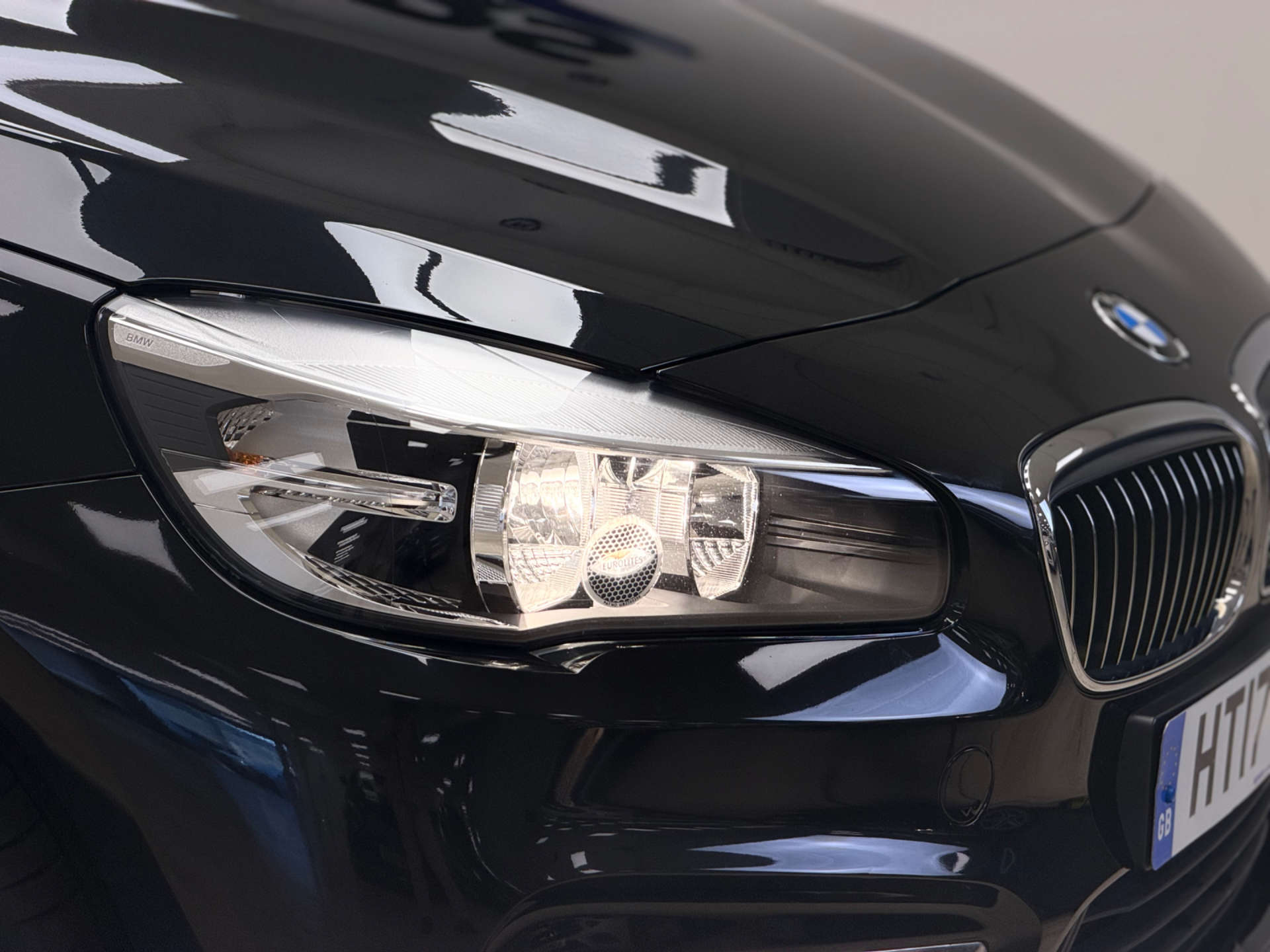 2017 BMW 2 Series thumbnail 14