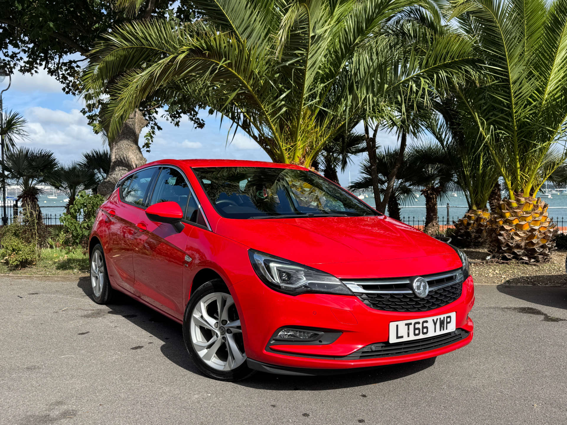 2016 Vauxhall Astra