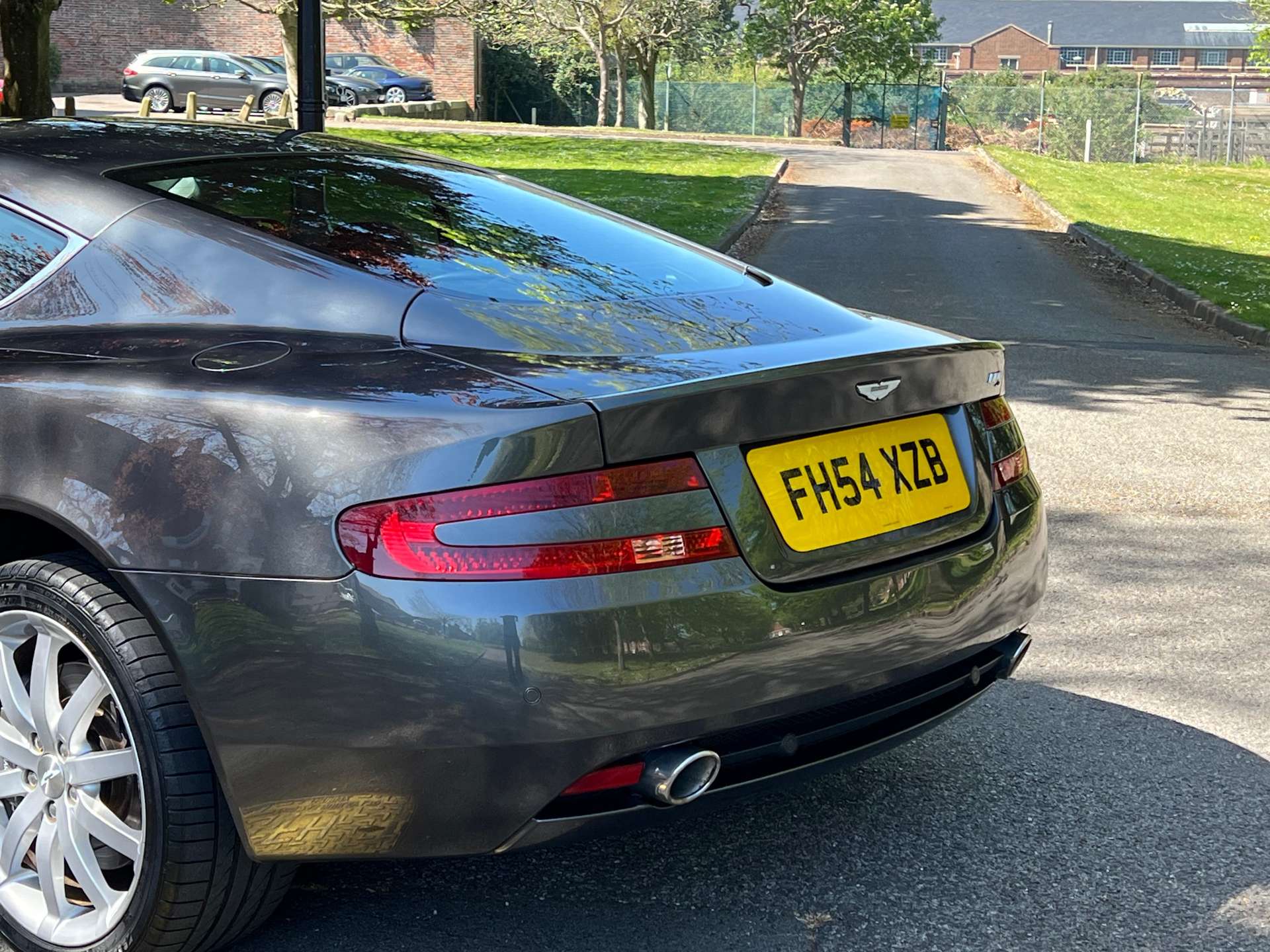 ASTON MARTIN DB9 5.9 DB9 Auto 2dr #5