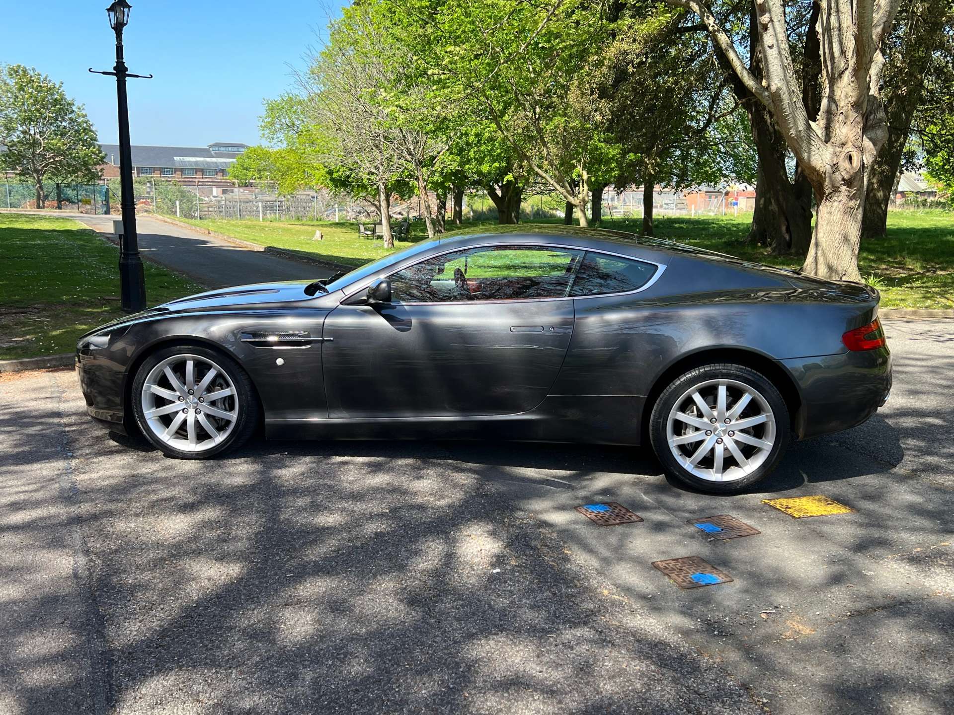 ASTON MARTIN DB9 5.9 DB9 Auto 2dr #3