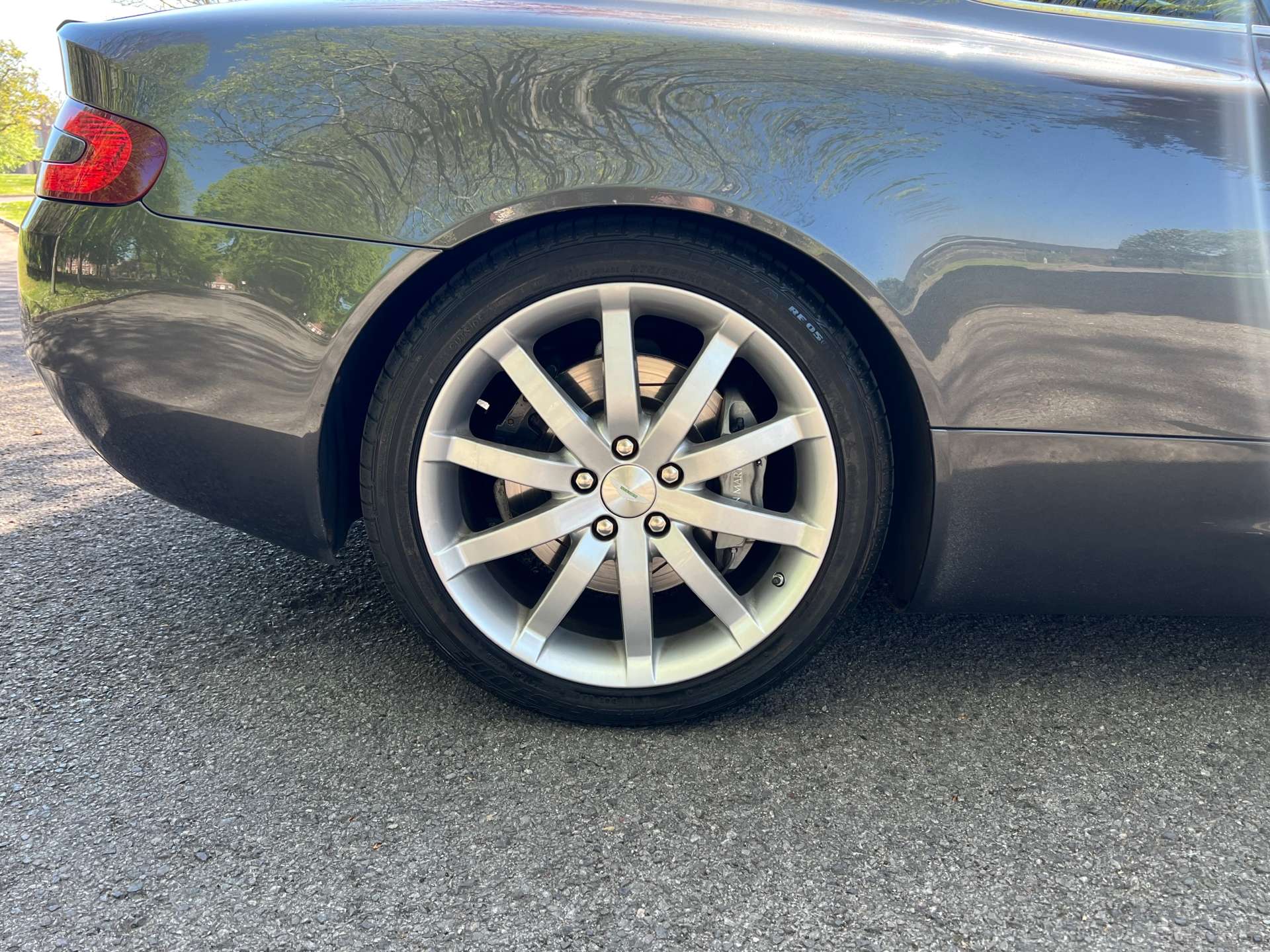ASTON MARTIN DB9 5.9 DB9 Auto 2dr #24
