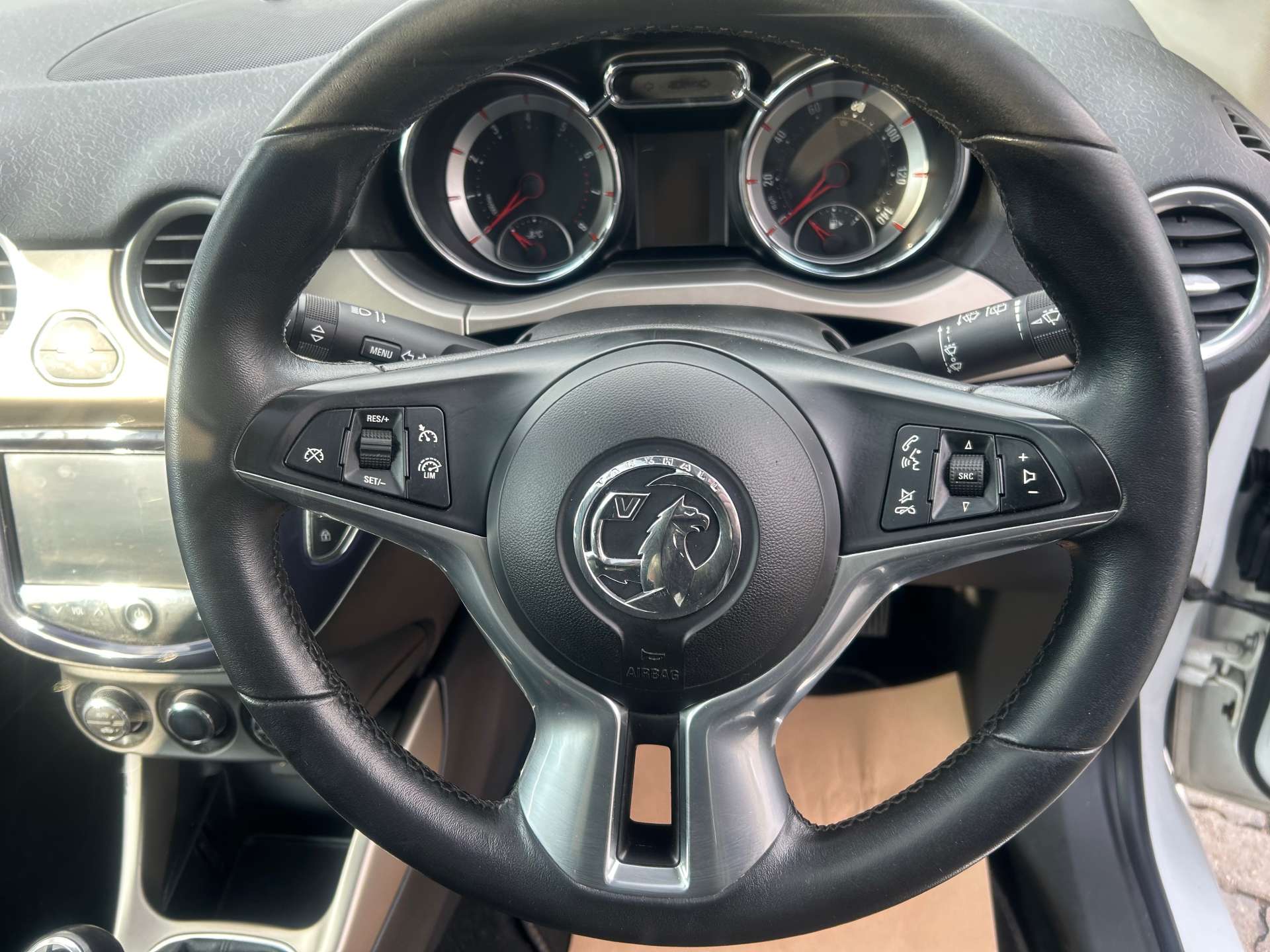 VAUXHALL ADAM 1.2 Adam Glam 3dr #17