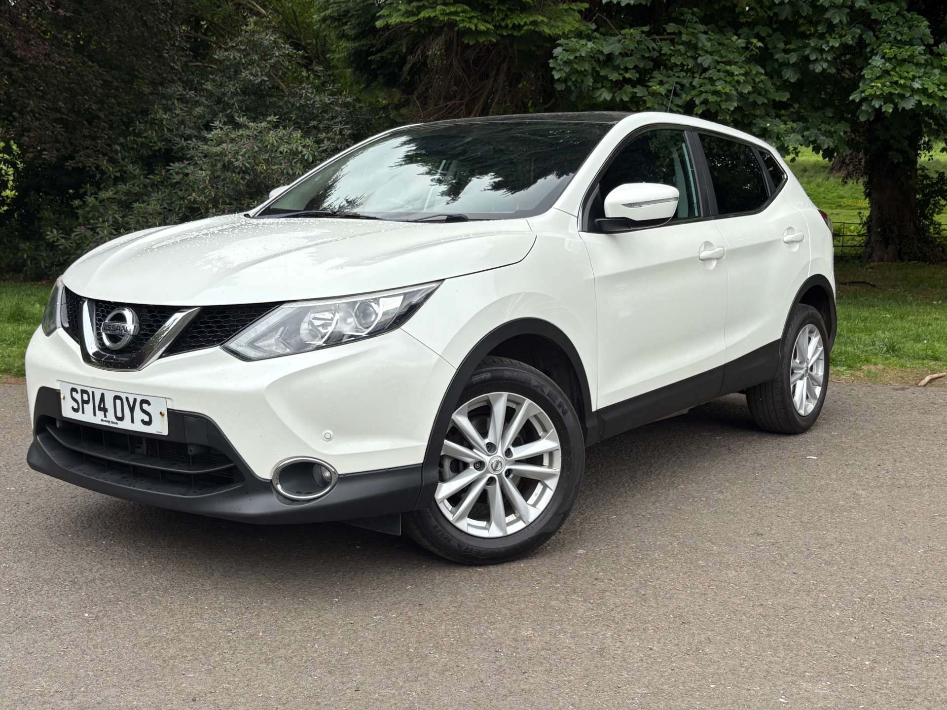 NISSAN QASHQAI 1.2 Qashqai Acenta Premium DiG-T 5dr