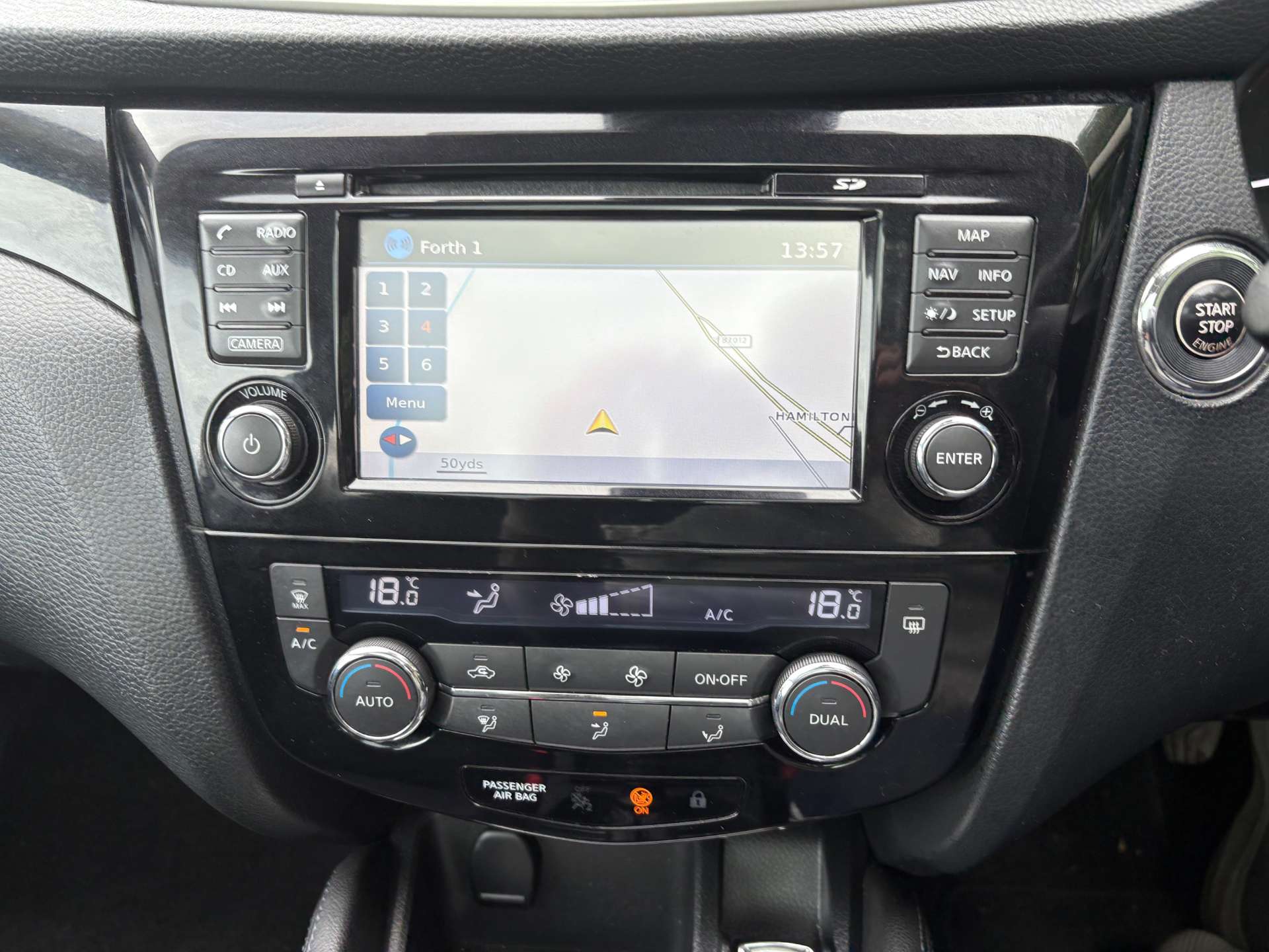 NISSAN QASHQAI 1.2 Qashqai Acenta Premium DiG-T 5dr #10
