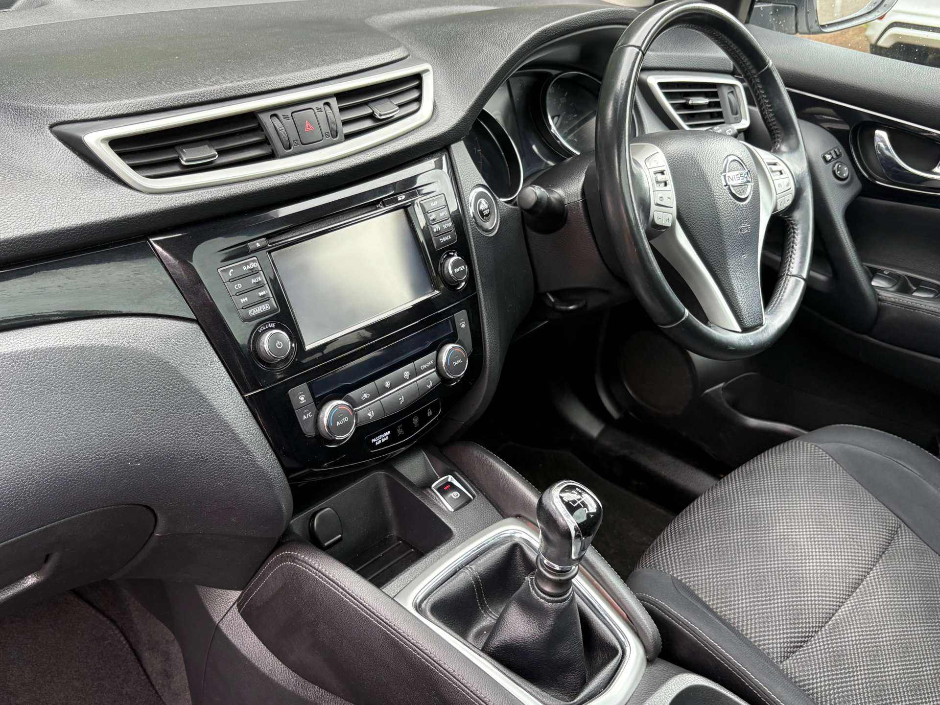 NISSAN QASHQAI 1.2 Qashqai Acenta Premium DiG-T 5dr #6