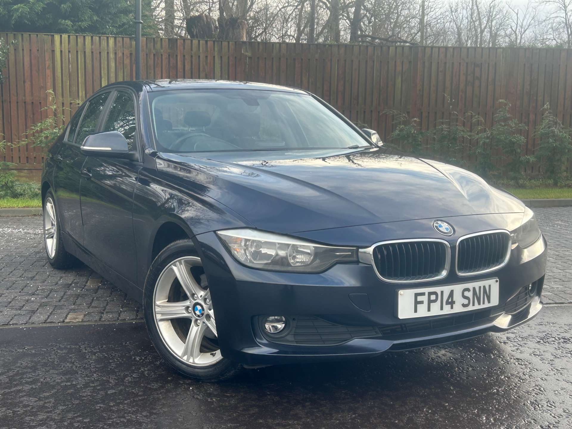 BMW 3 SERIES 2.0 318d SE 4dr