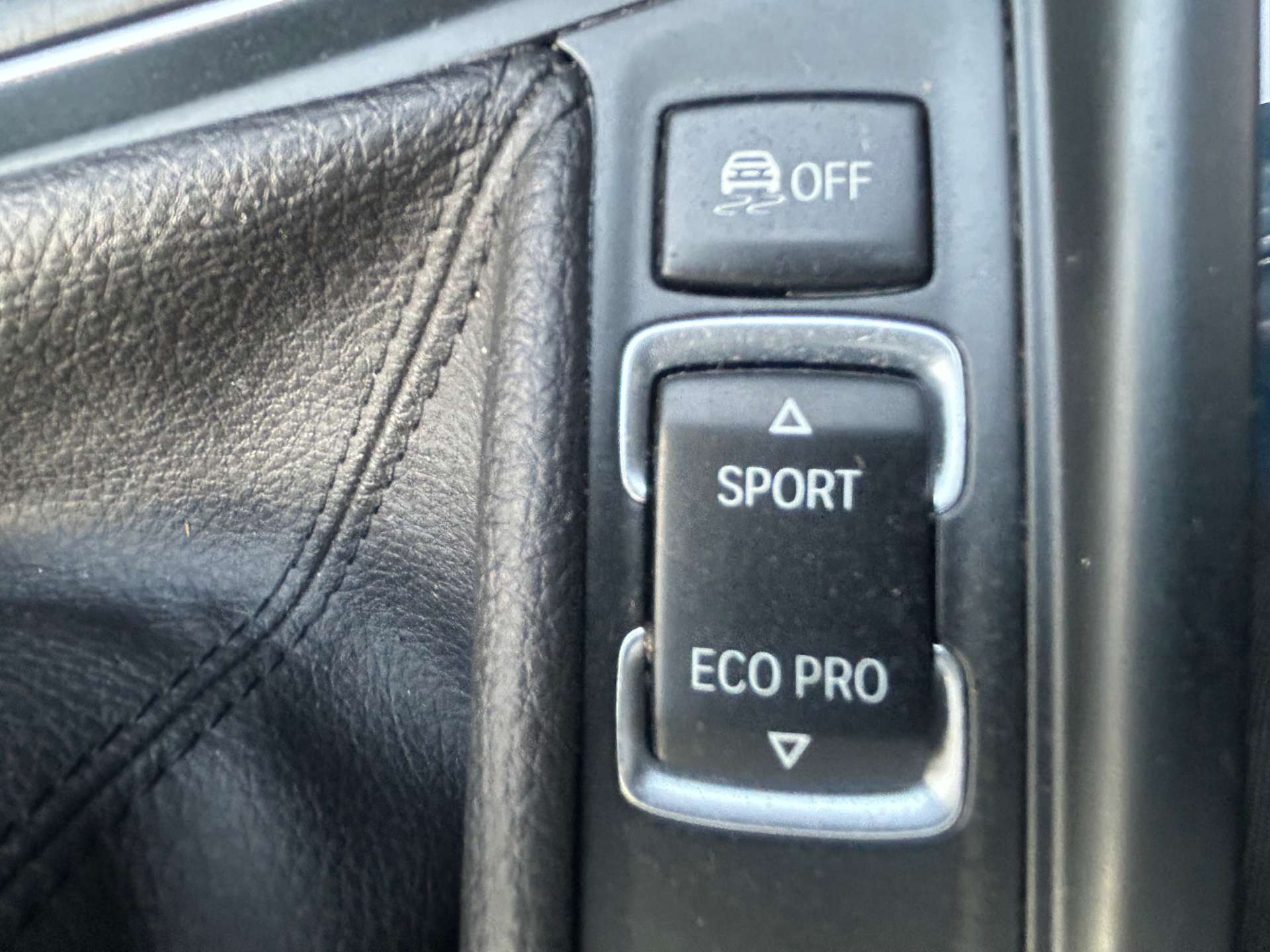 BMW 3 SERIES 2.0 318d SE 4dr #16