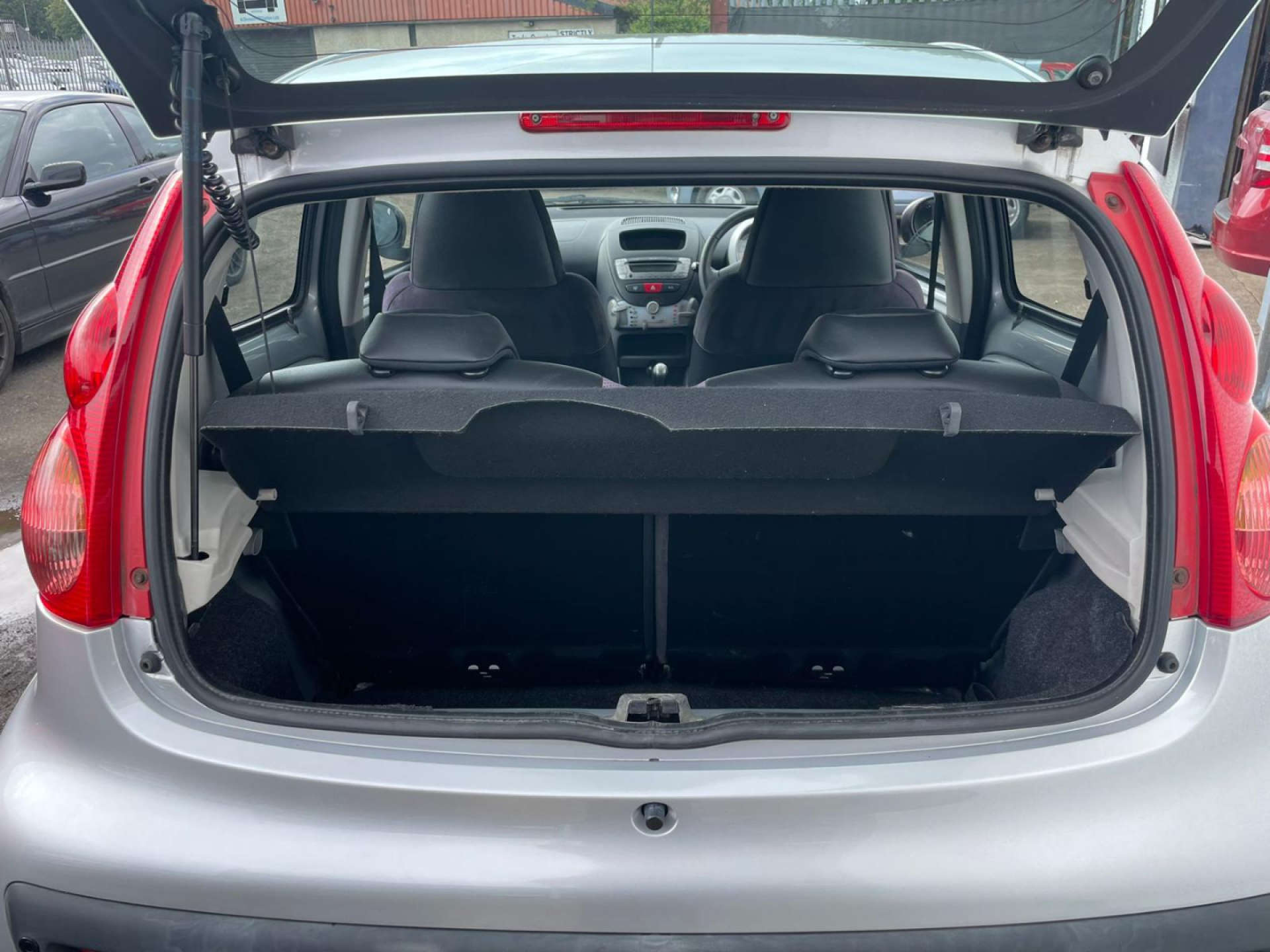 PEUGEOT 107 1.0 107 Allure 5dr #6