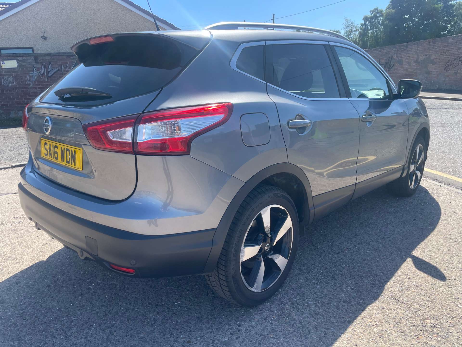 NISSAN QASHQAI 1.2 Qashqai N-Connecta DiG-T 5dr #3