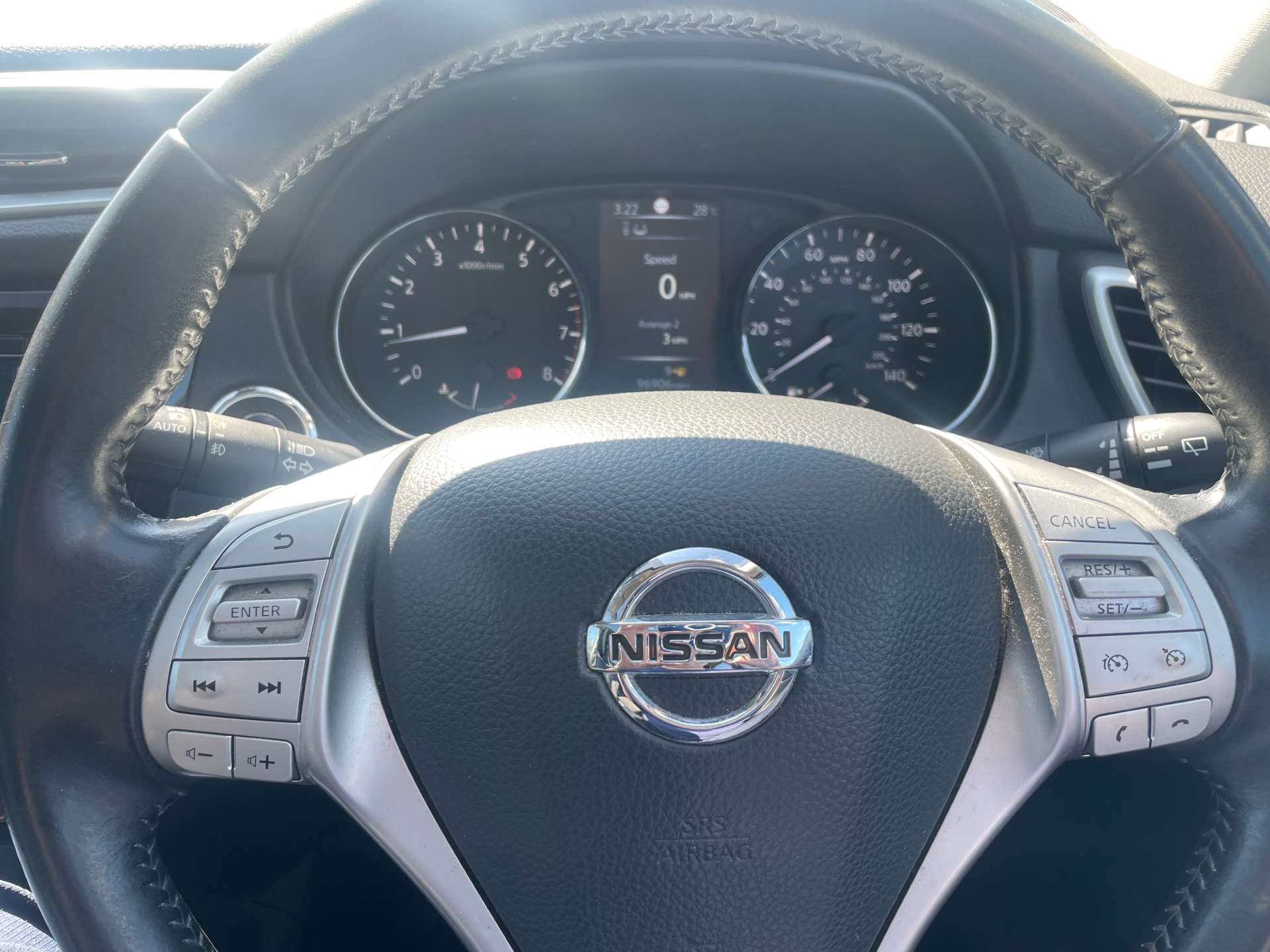 NISSAN QASHQAI 1.2 Qashqai N-Connecta DiG-T 5dr #16