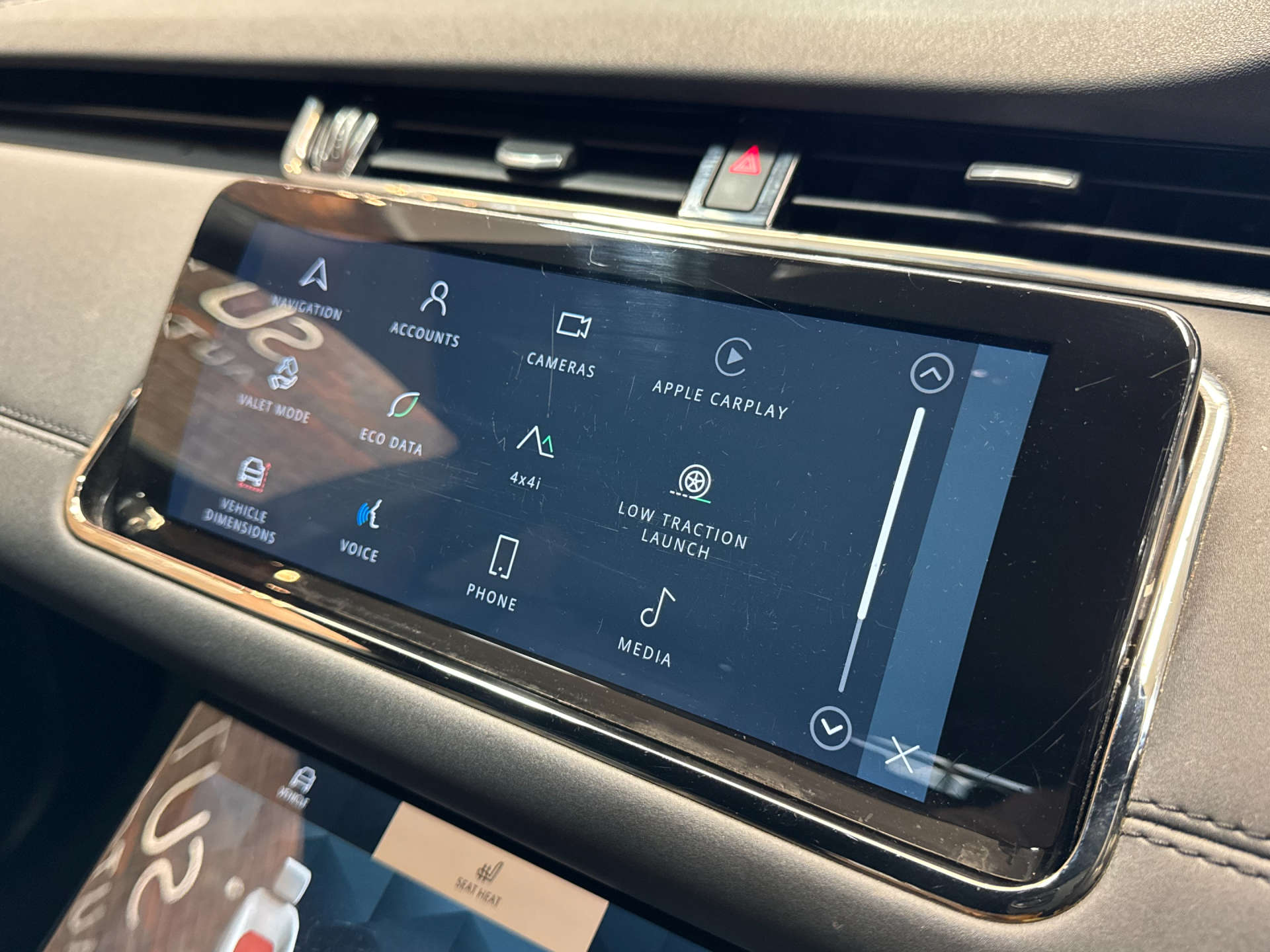 LAND ROVER RANGE ROVER EVOQUE 1.5 Range Rover Evoque R-Dynamic SE P300e Auto 4WD 5dr #37