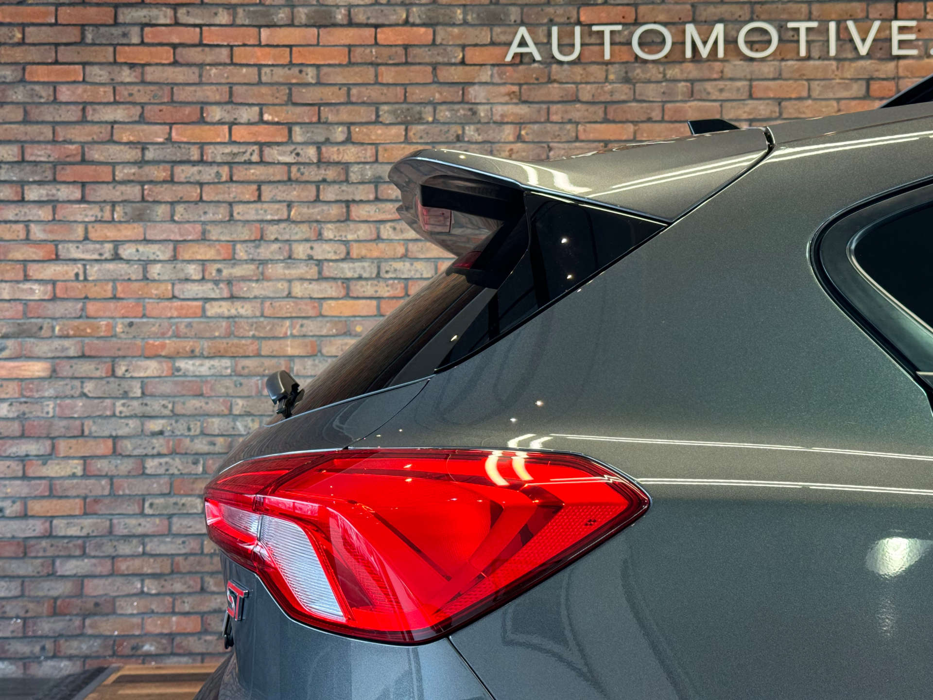 FORD FOCUS 2.3 Focus ST 5dr #19