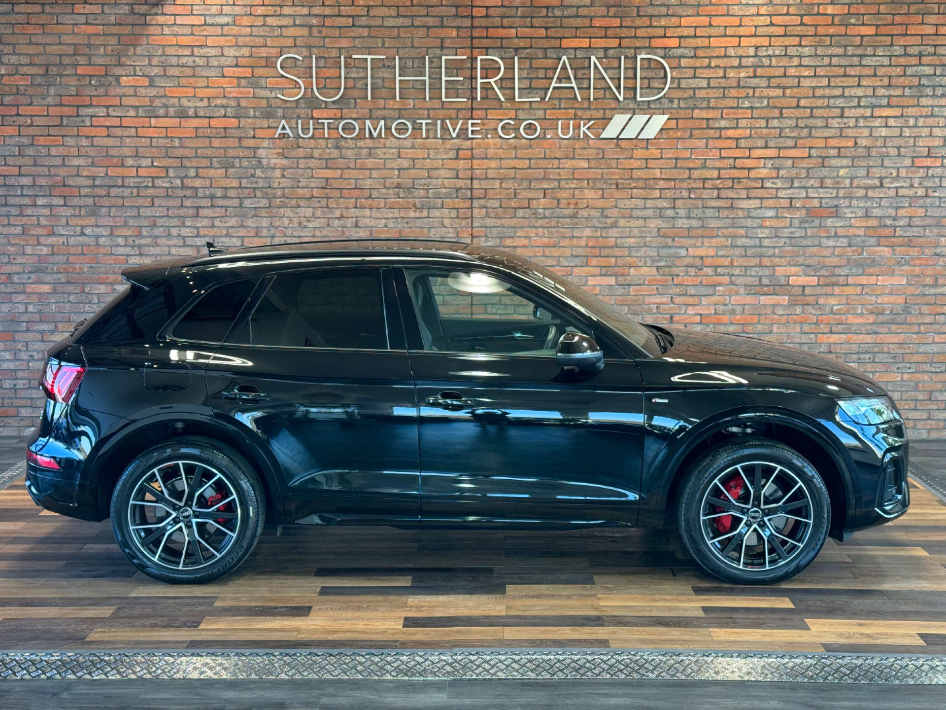 AUDI Q5 2.0 Q5 PHEV S Line Edition 1 50 TFSI E Quattro Semi-Auto 4WD 5dr #3