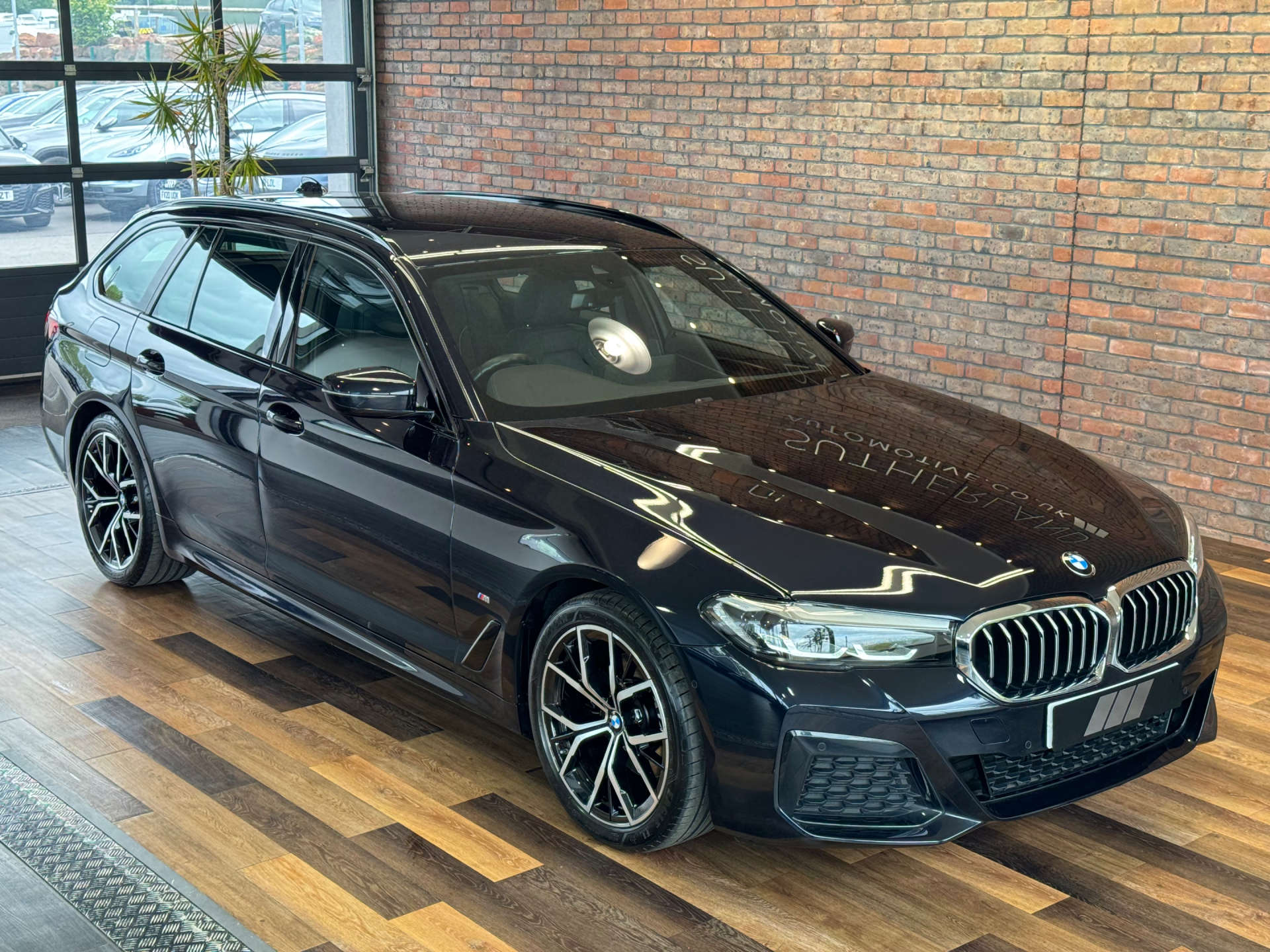 BMW 5 SERIES 2.0 520d M Sport MHEV Auto 5dr #5