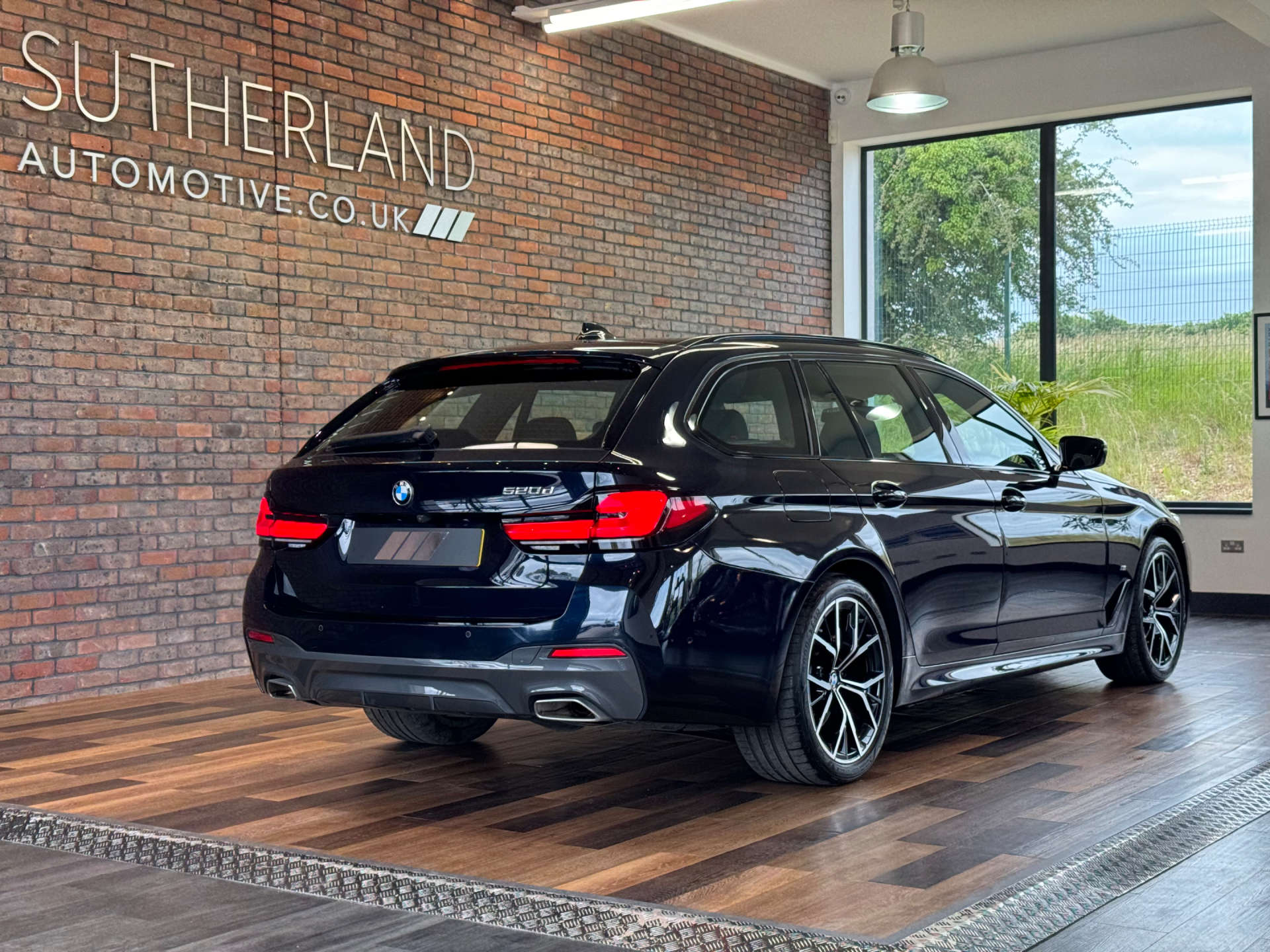 BMW 5 SERIES 2.0 520d M Sport MHEV Auto 5dr #6