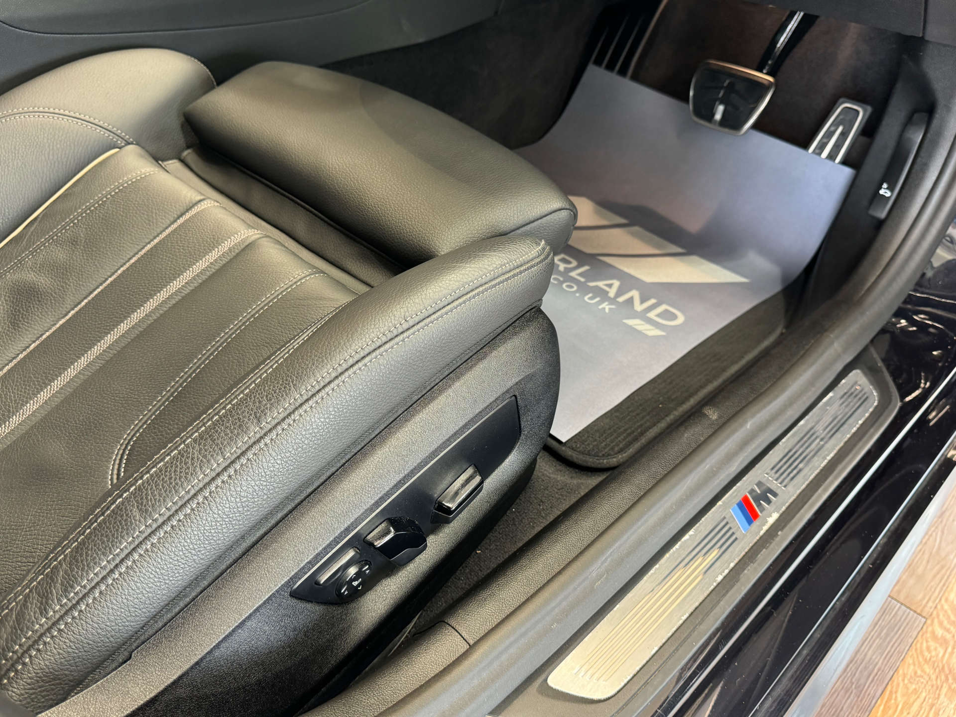 BMW 5 SERIES 2.0 520d M Sport MHEV Auto 5dr #28