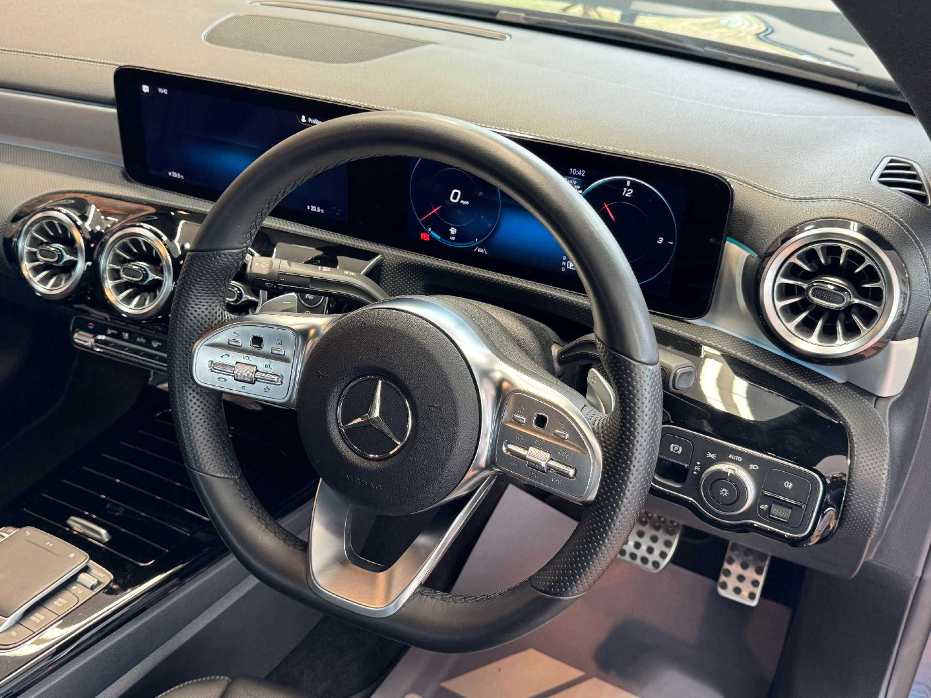 MERCEDES-BENZ CLA 1.3 CLA 180 AMG Line Premium Auto 4dr #63