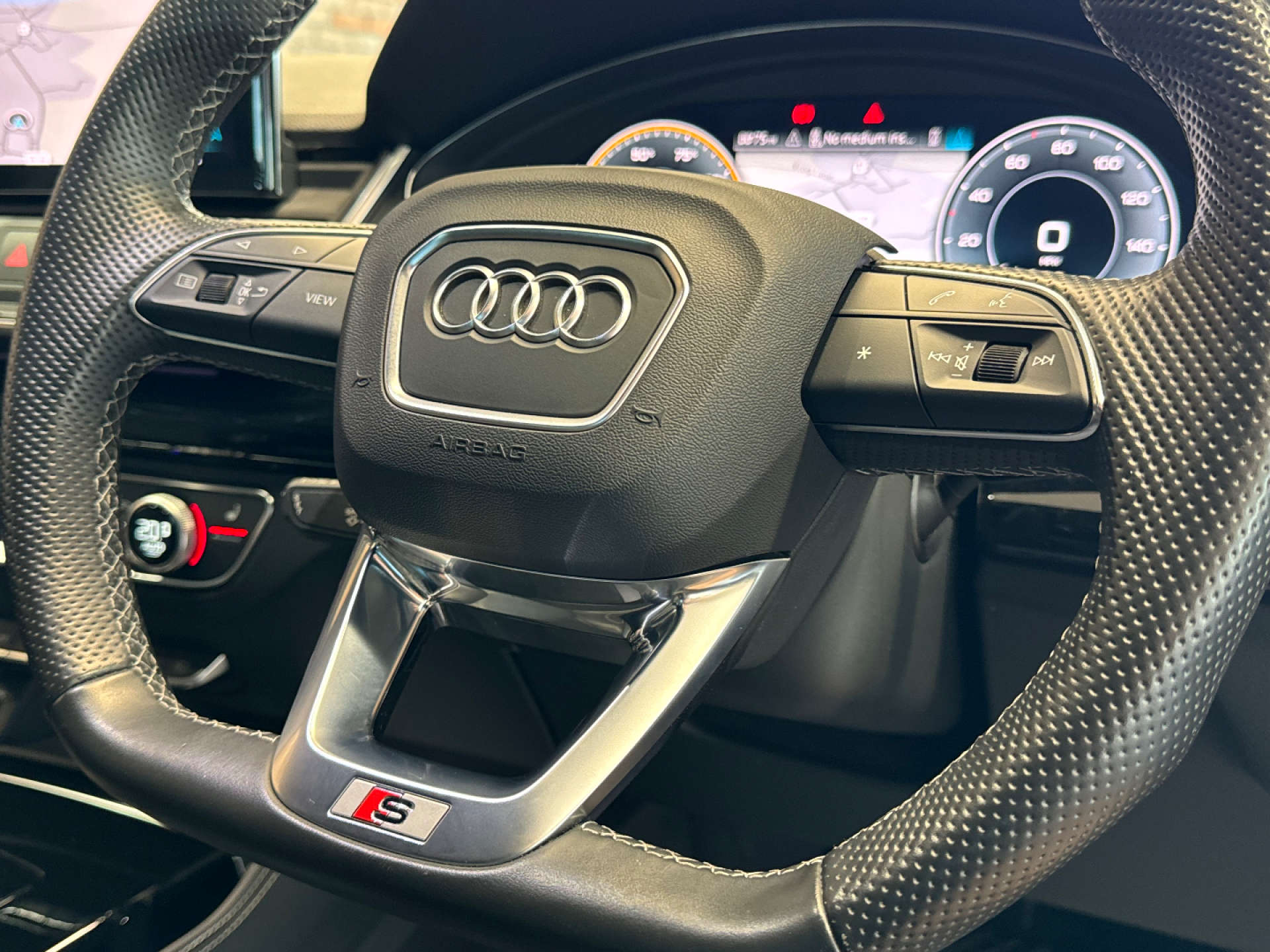 AUDI Q5 2.0 Q5 PHEV S Line Edition 1 50 TFSI E Quattro Semi-Auto 4WD 5dr #65